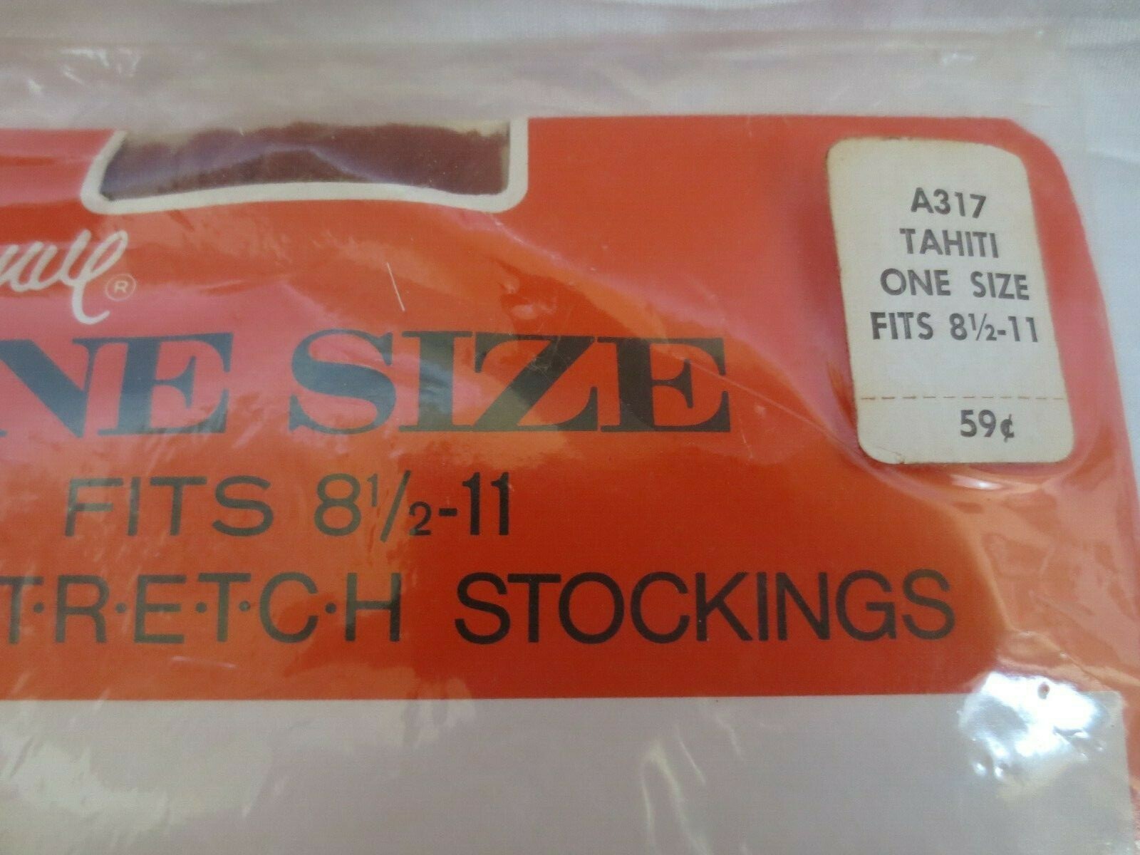 1 PR VINTAGE 5th Avenue sheer Stretch Seamless Tahiti stockings 8 1/2-11