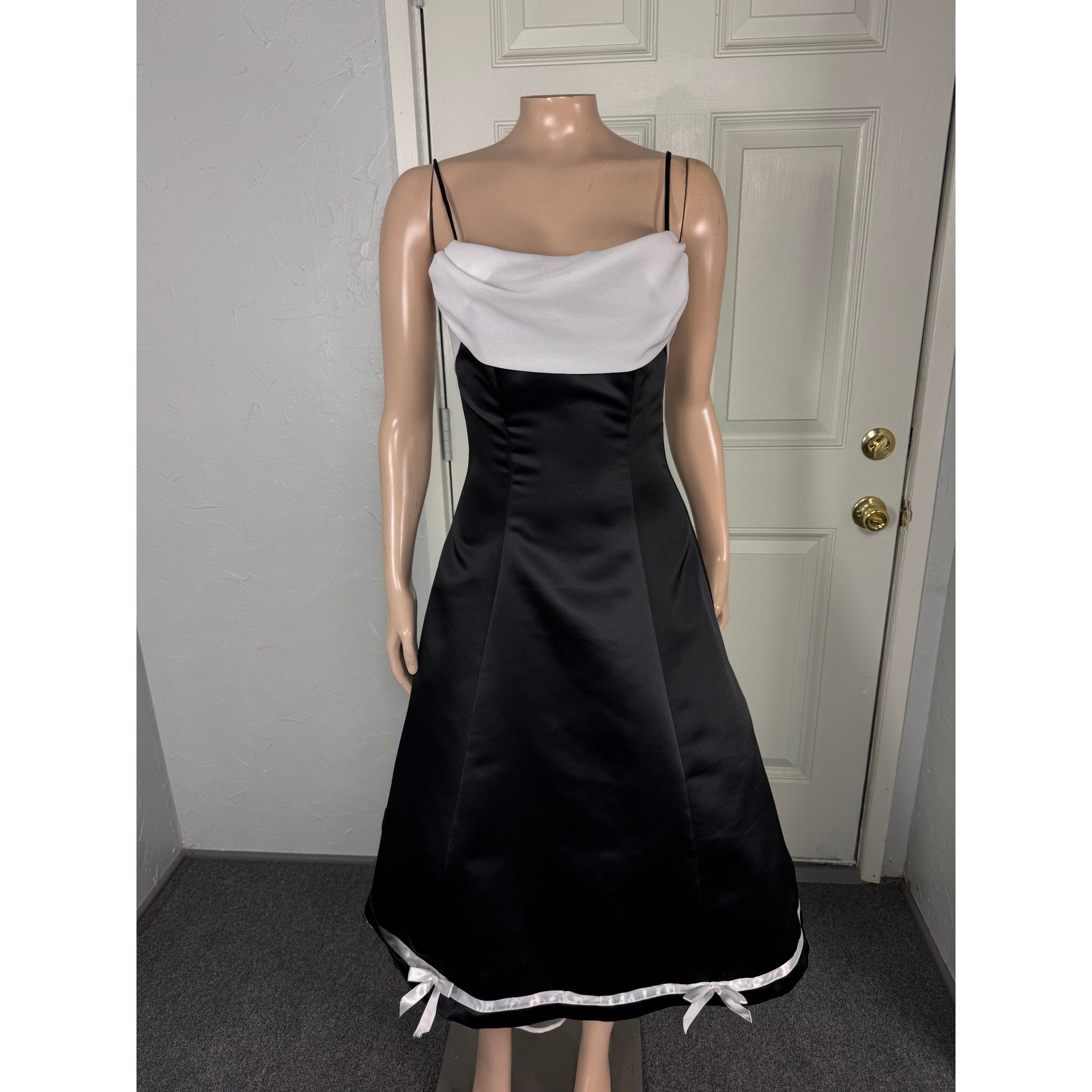 Vintage Y2K Jody California Dress 3/4 Prom Satin Formal Evening Train Bow T20
