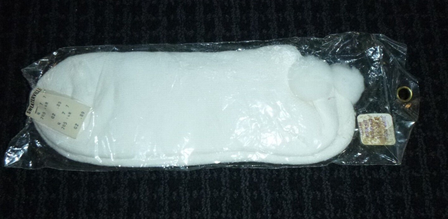 NOS Vtg Pom Pom Ankle Sport Socks WHITE POMS In Orig Pkg