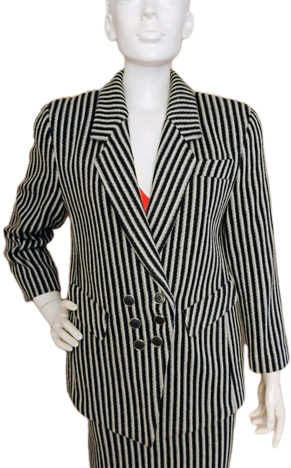 VTG 1980’s South Korean „Jayeonhee” Black & White Striped Wool Skirt Suit