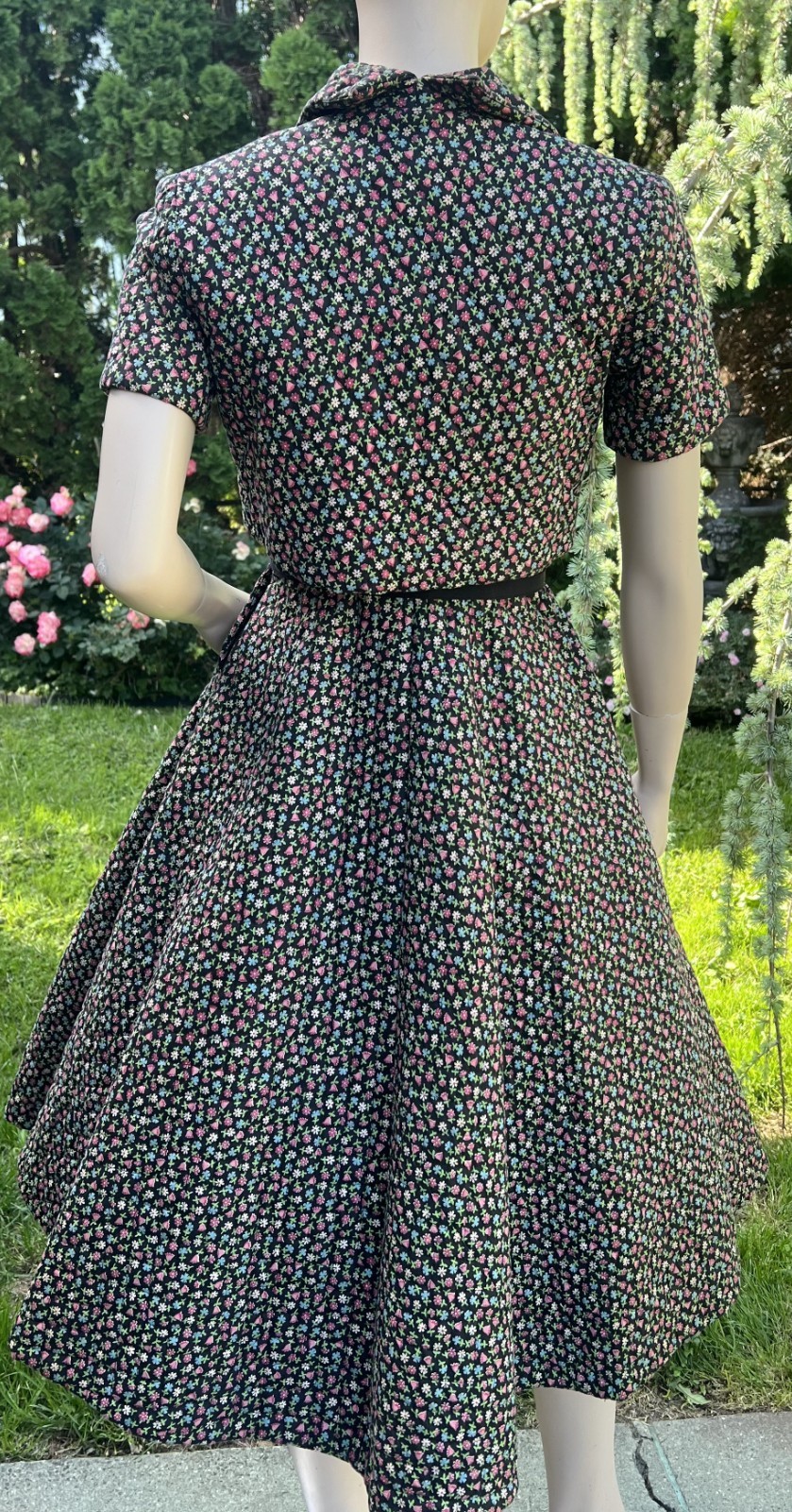 UNIQUE VINTAGE 1940’s BLACK FLORAL PRINT QUILTED SUN DRESS W/ BOLERO