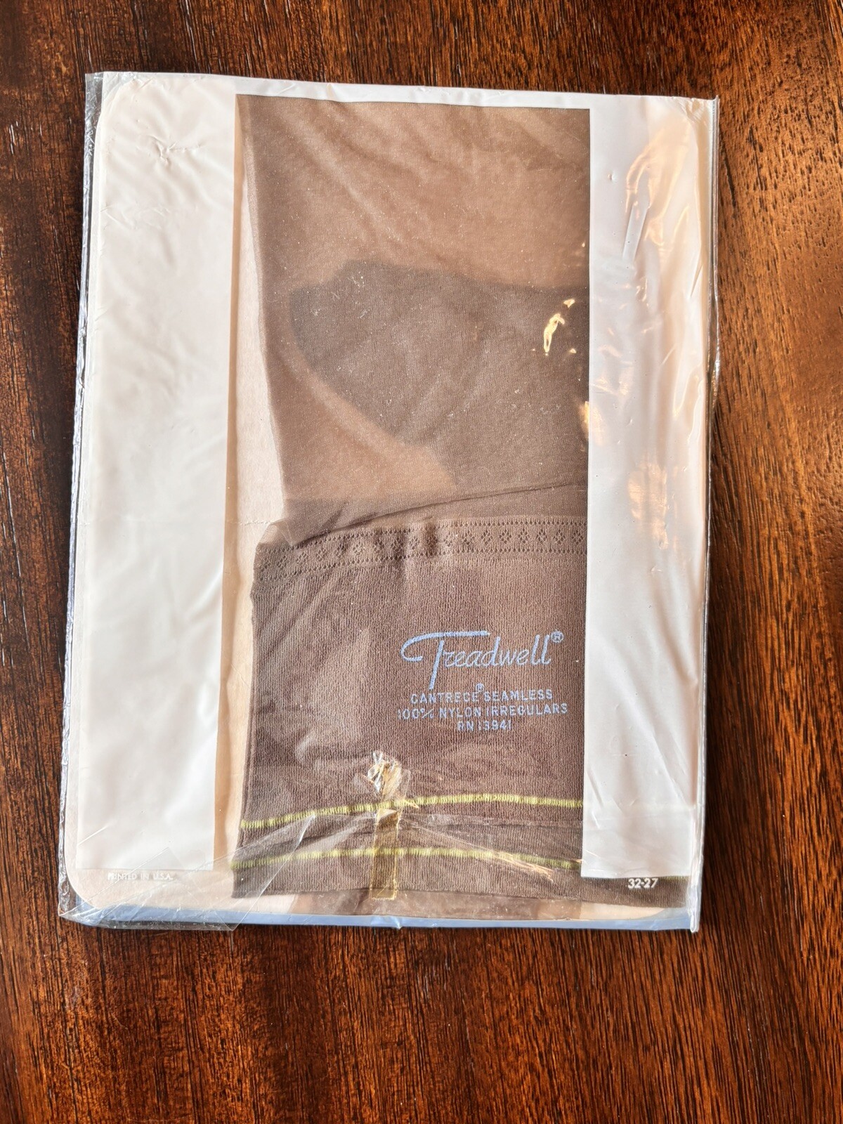 1PR Vtg Thigh High Seamless Nylon Stockings Taupe Treadwell Reinforced Heel/Toe