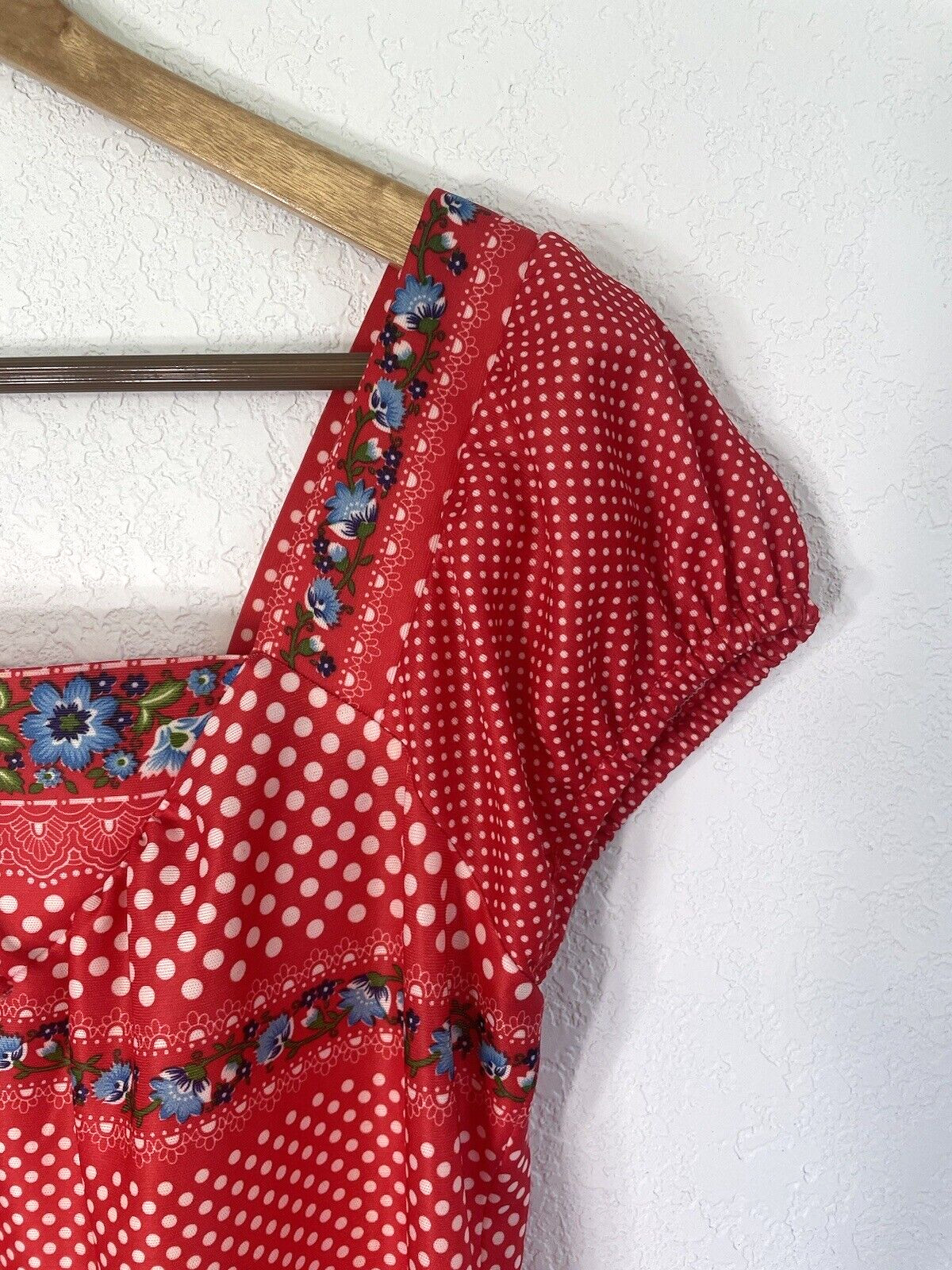 Vintage Ja-Na of Hawaii Women’s RED Floral Dress Maxi Long Polka Dot SIZE 9 Jana