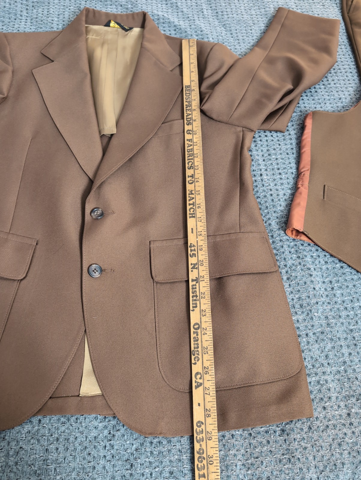 Vintage 1960’s Roberts Southern California 3-piece Suit Brown 40R /Pants 32×25.5