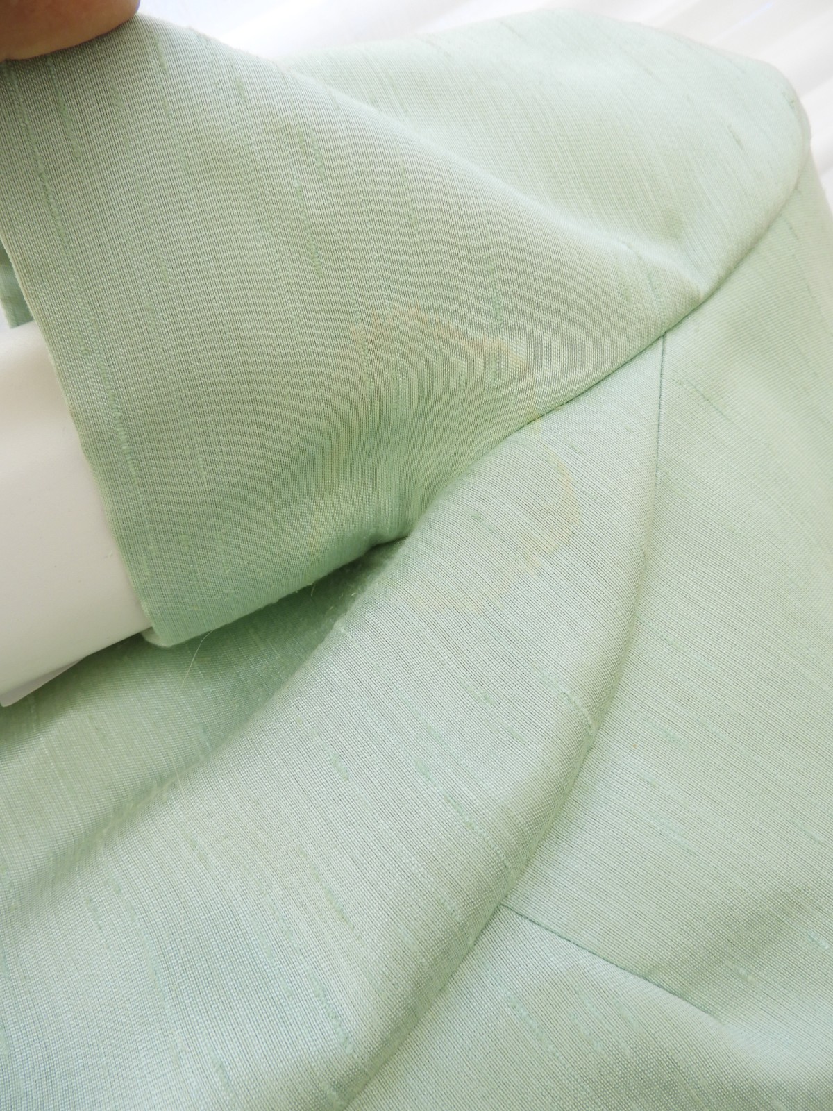 Vtg 1960’s Raw Silk Sheath Dress Mint Green SS Alison Ayers sz 37/35/38″
