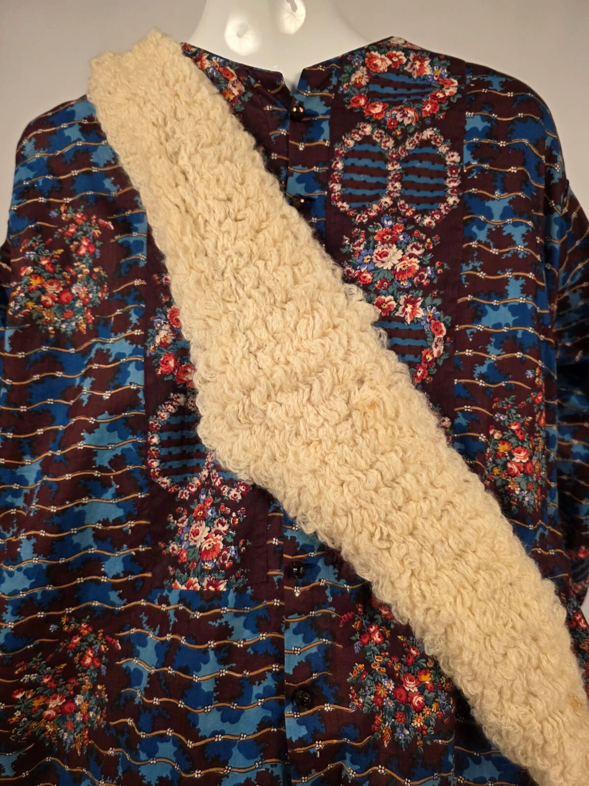 CIVIL WAR 1860’S HAND KNIT BLONDE WOOL HEADPIECE FOR DRESS