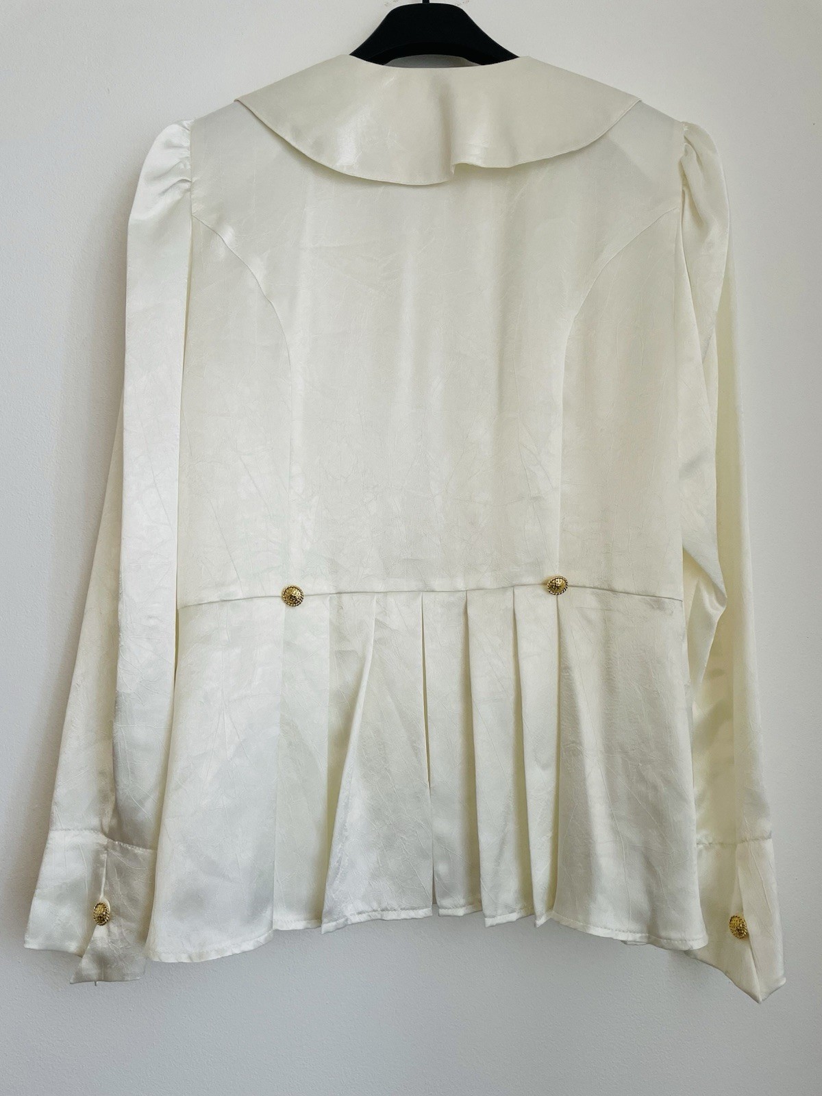Vintage Blouse Women Ivory 80’s Style 100% Polyester Size 46