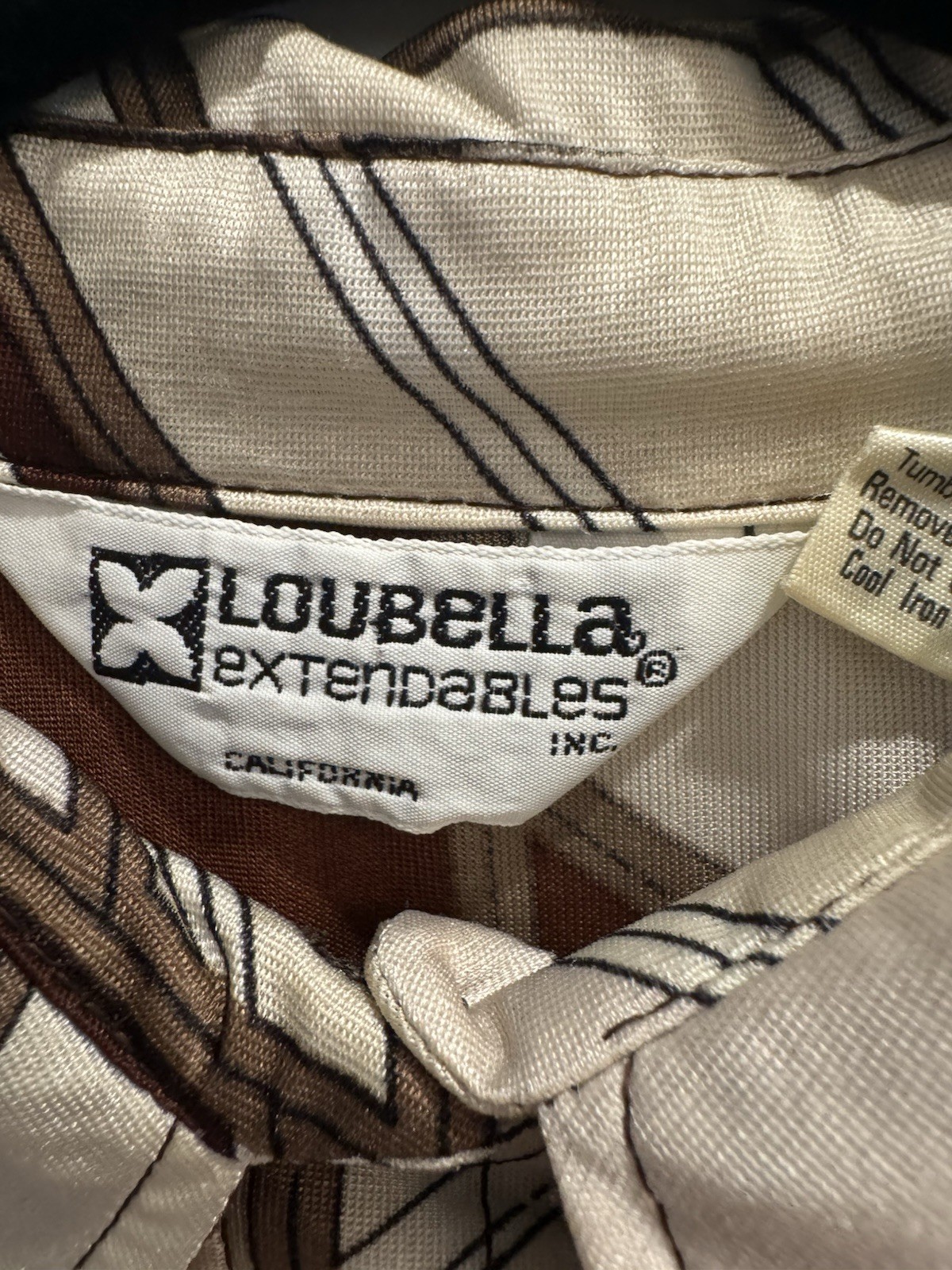 VTG 1970s Geometric Print Spearcollar Button Front Blouse In Cream + Brown MCM