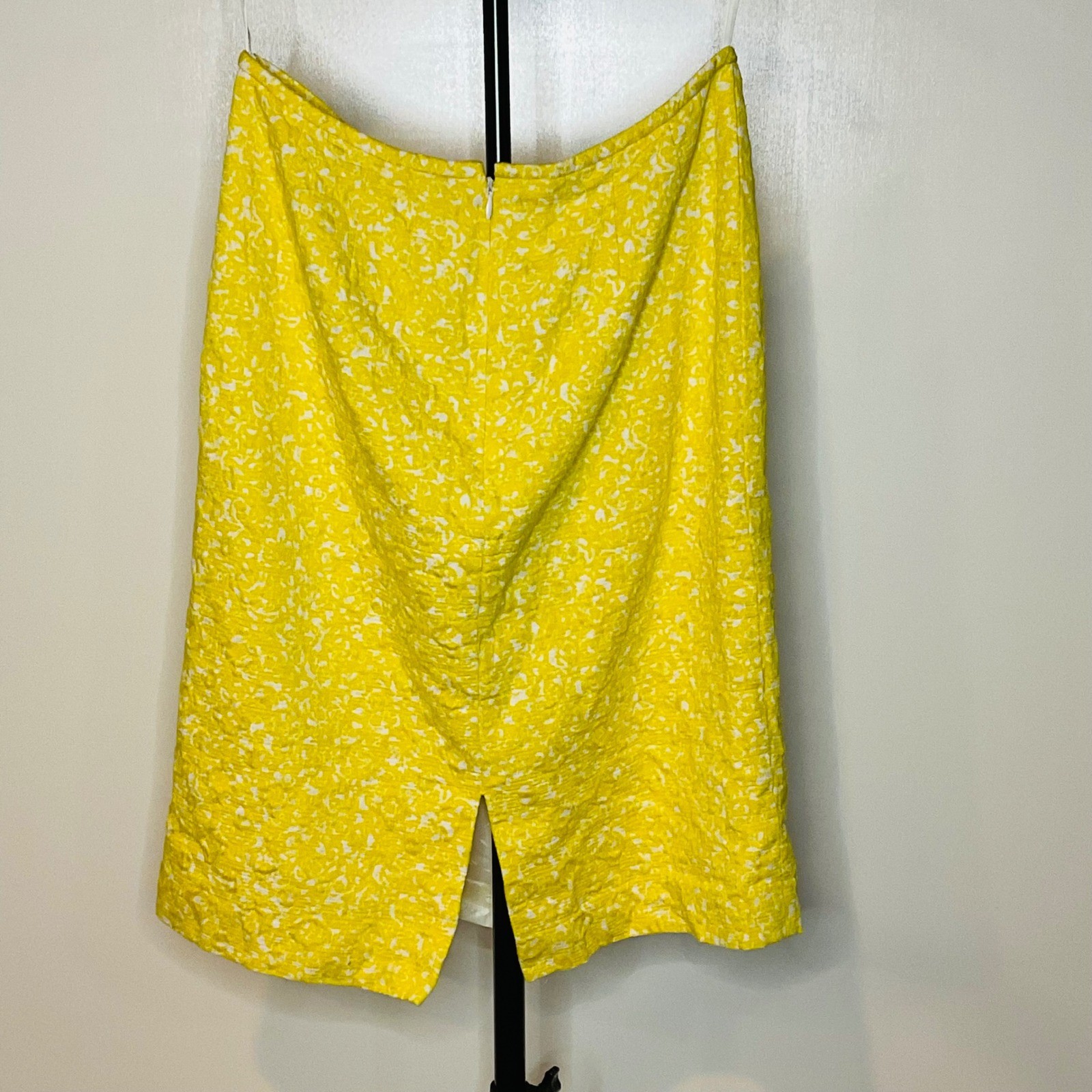 TAHARI ASL women’s yellow white beaded floral suit skirt blazer vintage cotton 6