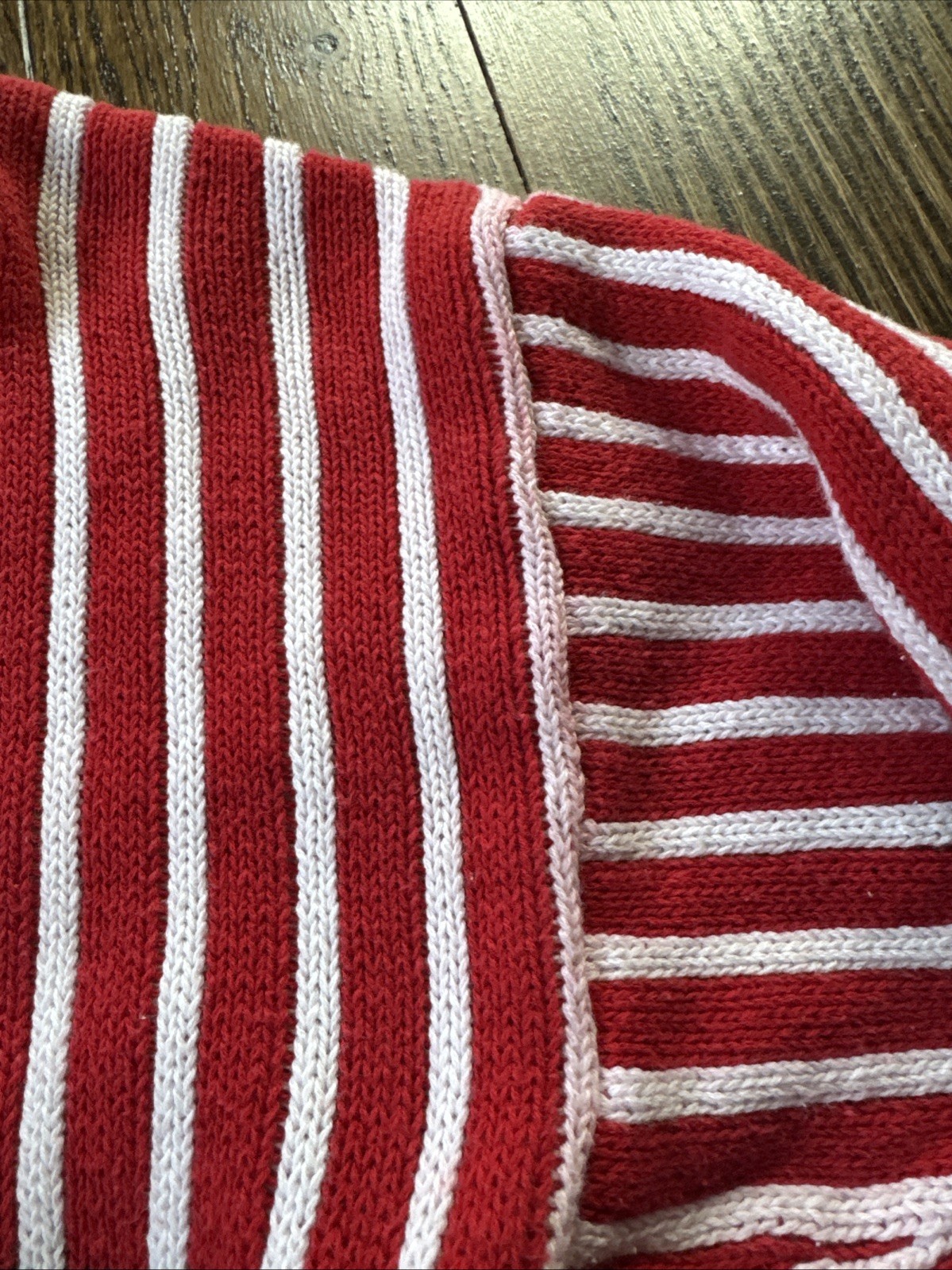 Vintage USA Knit Sweater Medium Red Striped Geometric 80’s 90’s Cotton