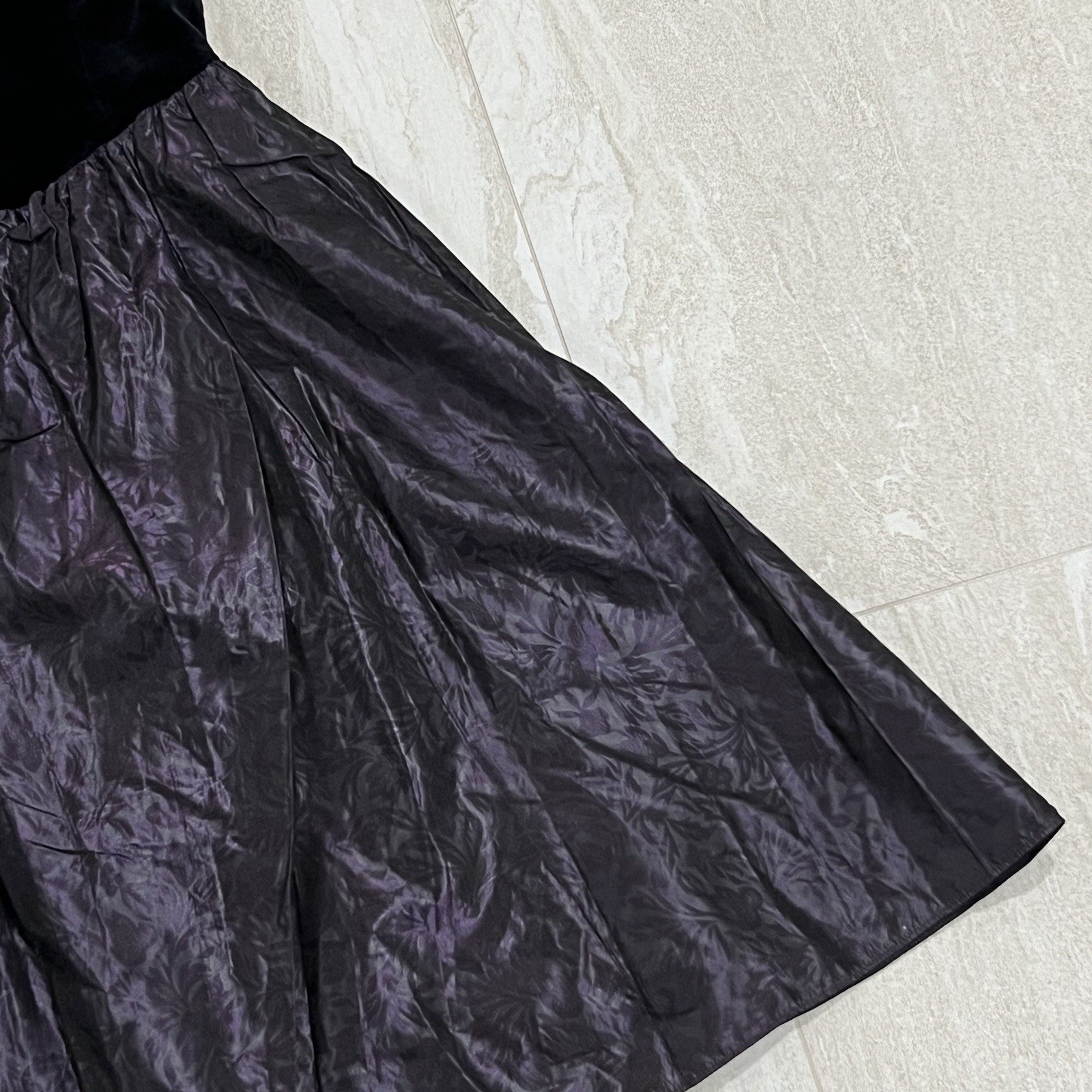 Vintage Laura Ashley Dress Sz 12 UK 10 USA Ruffle Puff Sleeve Purple Black EUC