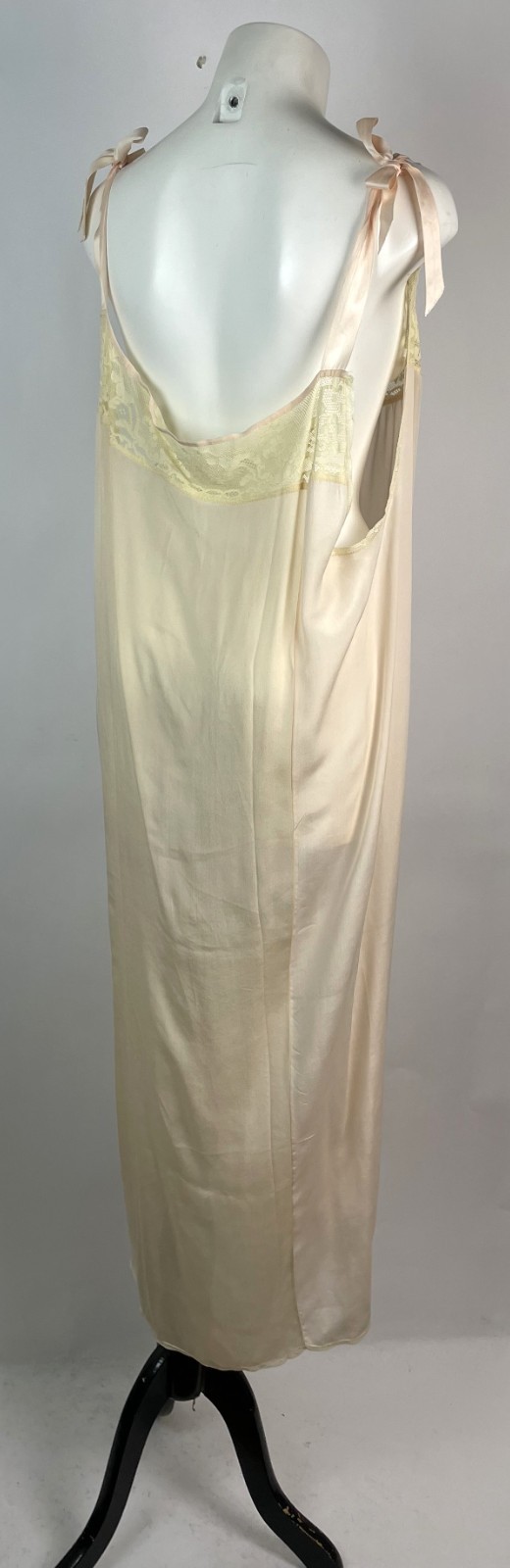 VTG 50s Pink Fairy Nightgown with Ribbon shoulder Ties L/XL 44″ Bust