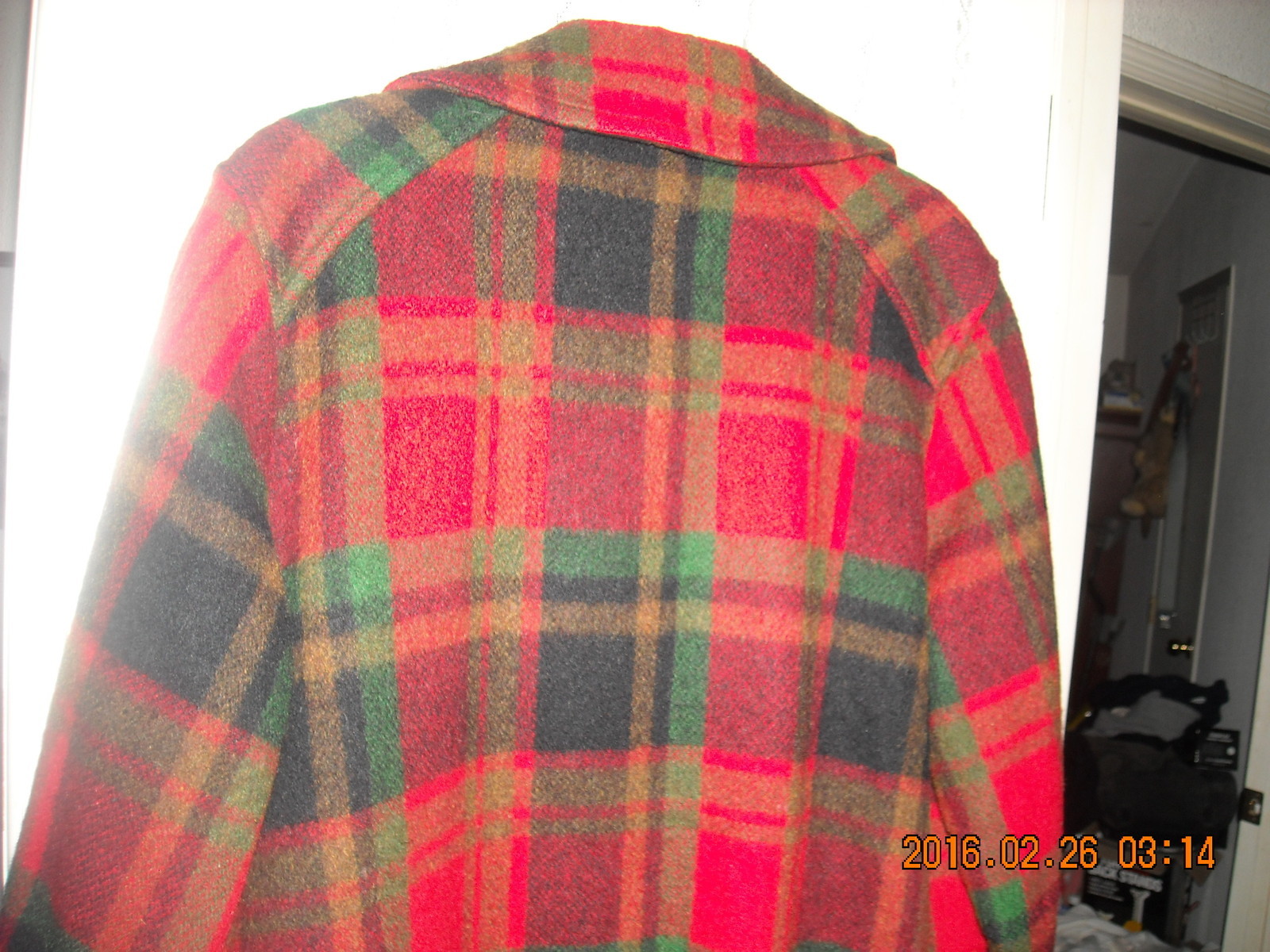 White Bear of St Paul USA womans coat jacket red green plaid wool M/L short appr