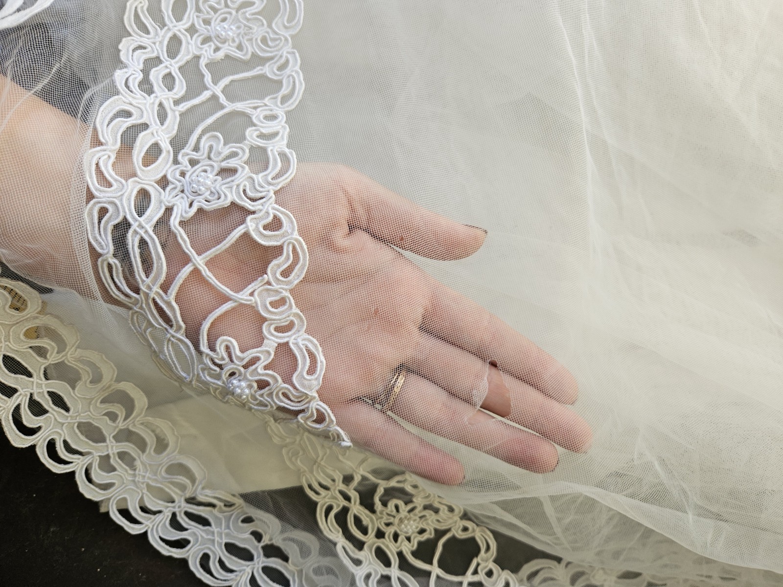 Vintage 90s-y2k Wedding Dress Ballgown Tulle Plus Size 16/18 Sleeves Lace Bridal