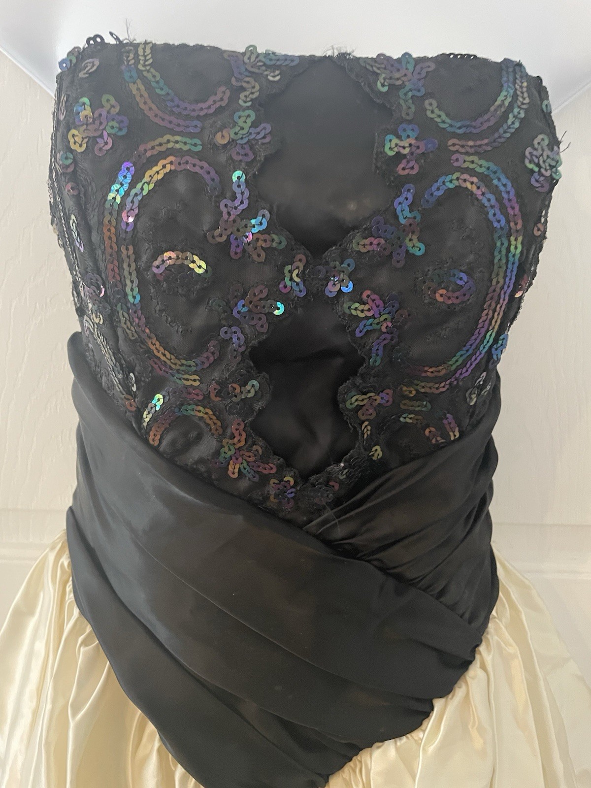 Vintage 1990’s Zum Zum Black and Ivory Prom Dress Size S