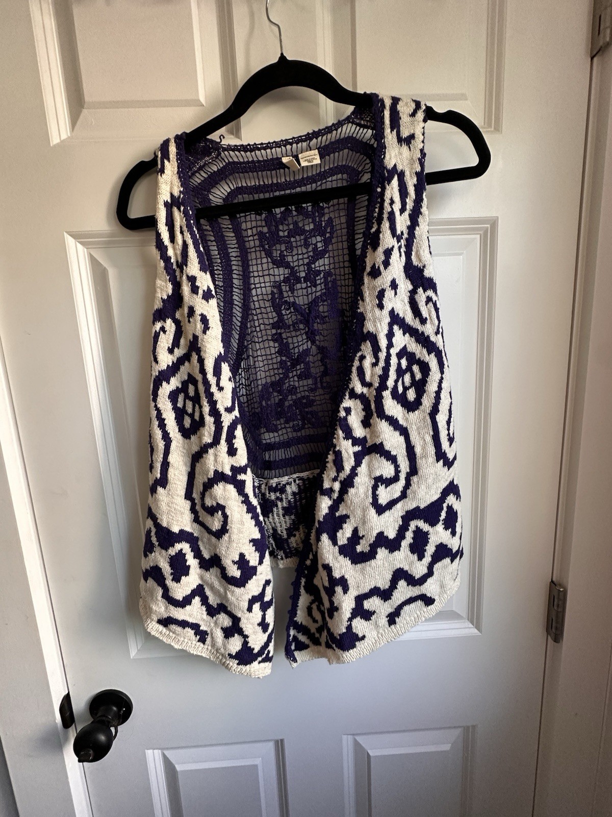 Moth Anthropologie Blue and White Patterned Knit Vest XS / S