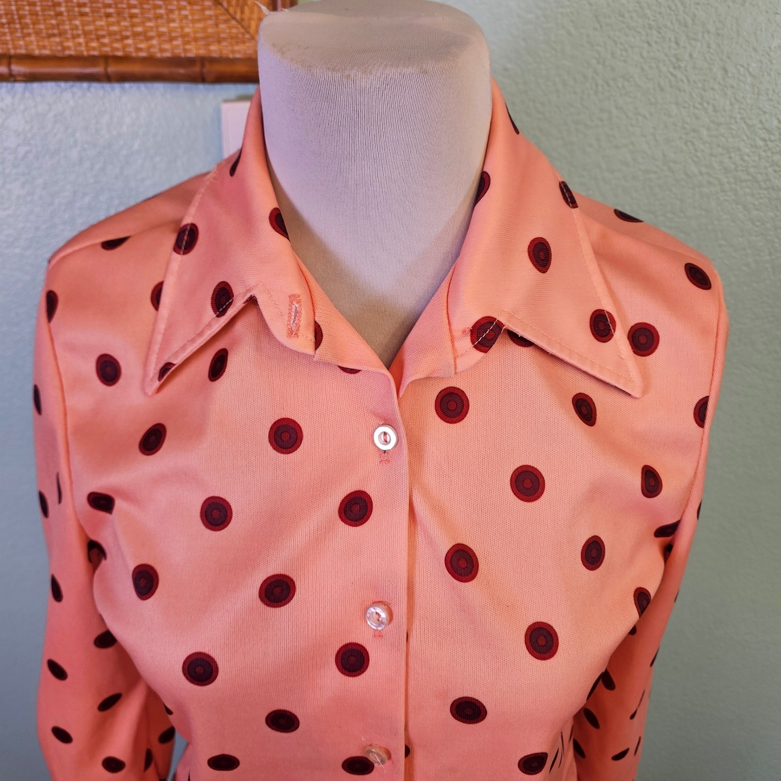 Vintage DeVon Peach Polka Dot Disco Blouse Point Collar Mod Secretary Top Size S