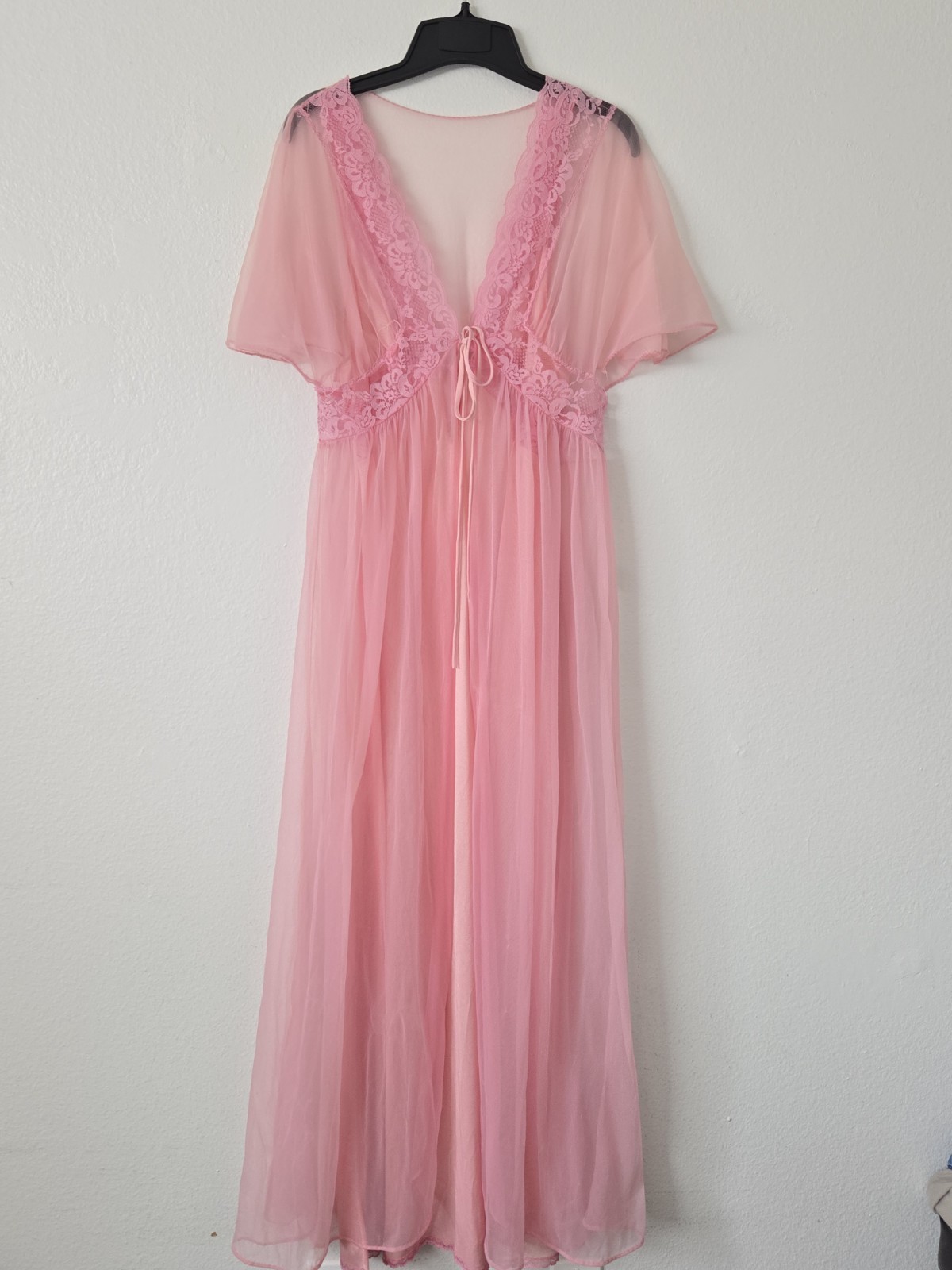VTG Sheer Nylon Lace House Coat Robe Flutter Sleeve Lingerie Bright Pink Medium