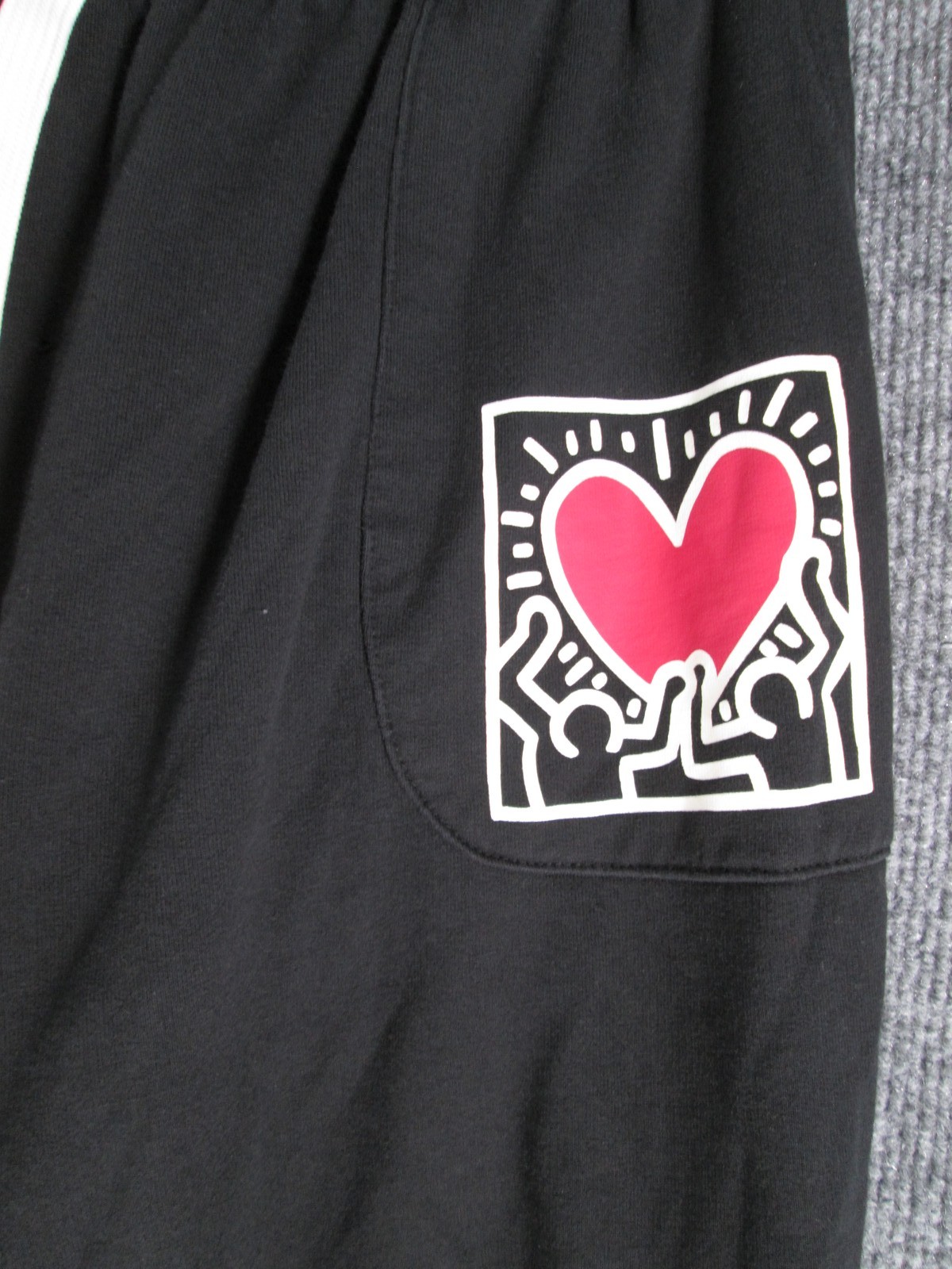 Keith Haring Black Jogger Sweatpants Drawstring Heart Graphic Size L