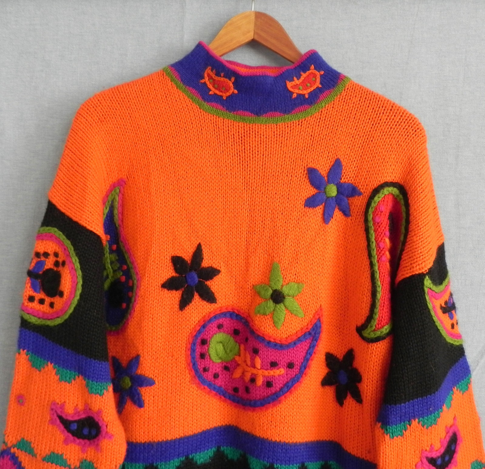 Vtg The Limited Sweater Wool Blend Tunic Vibrant Multi-Color Embroidery Size M/L