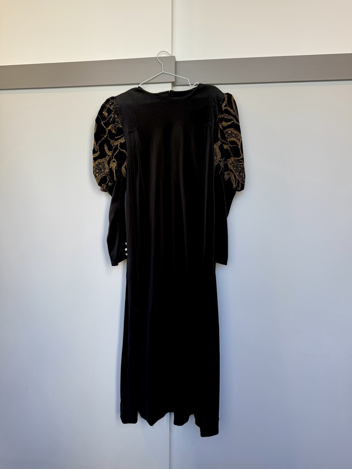 Vintage David Brown Saks Fifth Avenue Black Velvet Gold Brocade Midi Dress S