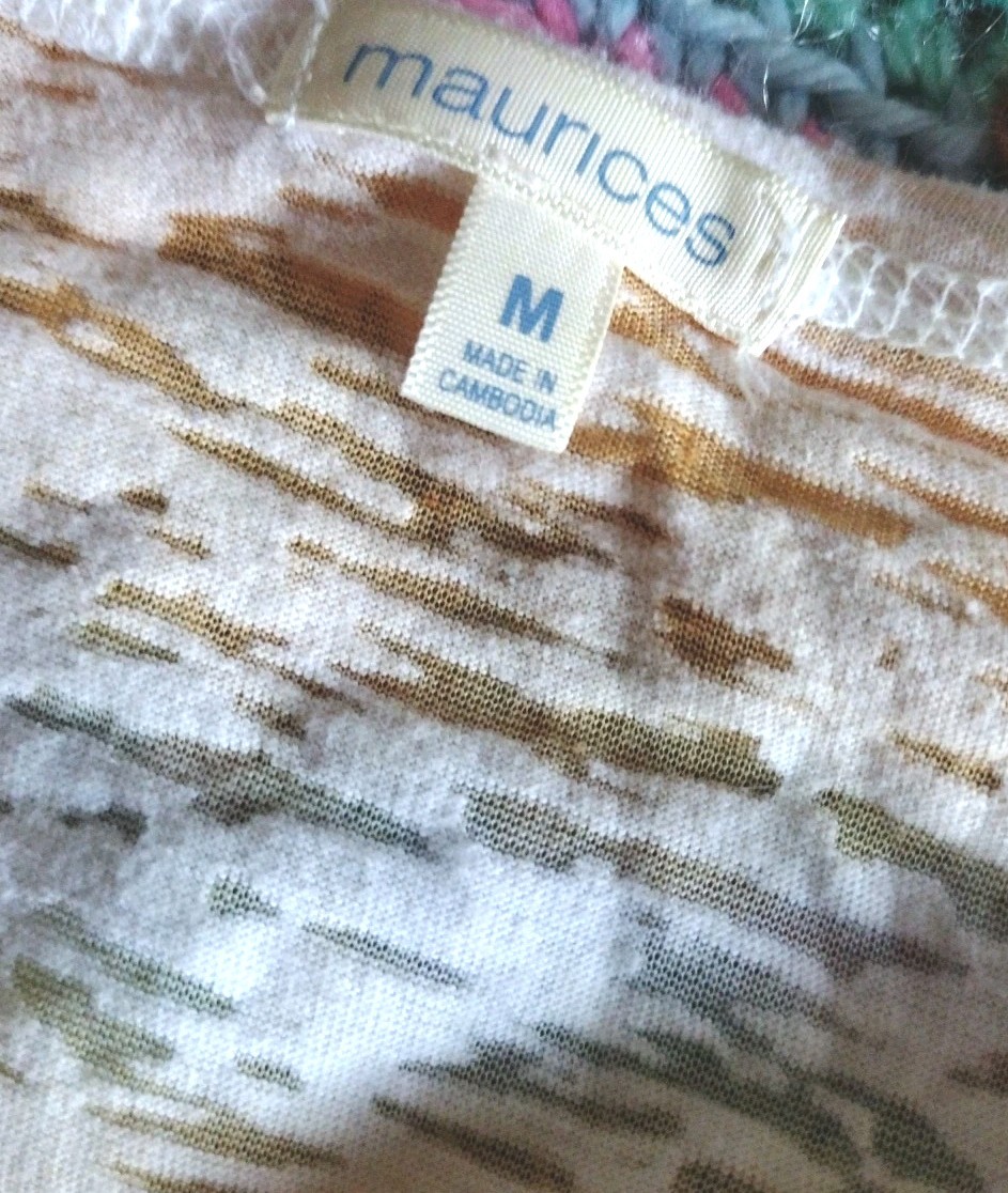 Vtg Y2K Maurice’s V Neck Soft Stretch Semi Sheer Lightweight Tee Sz M #MS