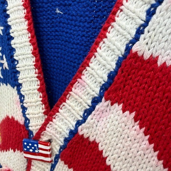 FLAWED PLEASE READ – RARE BELLE POINTE VOTE REPUBLICAN DEMOCRAT SWEATER VEST LG