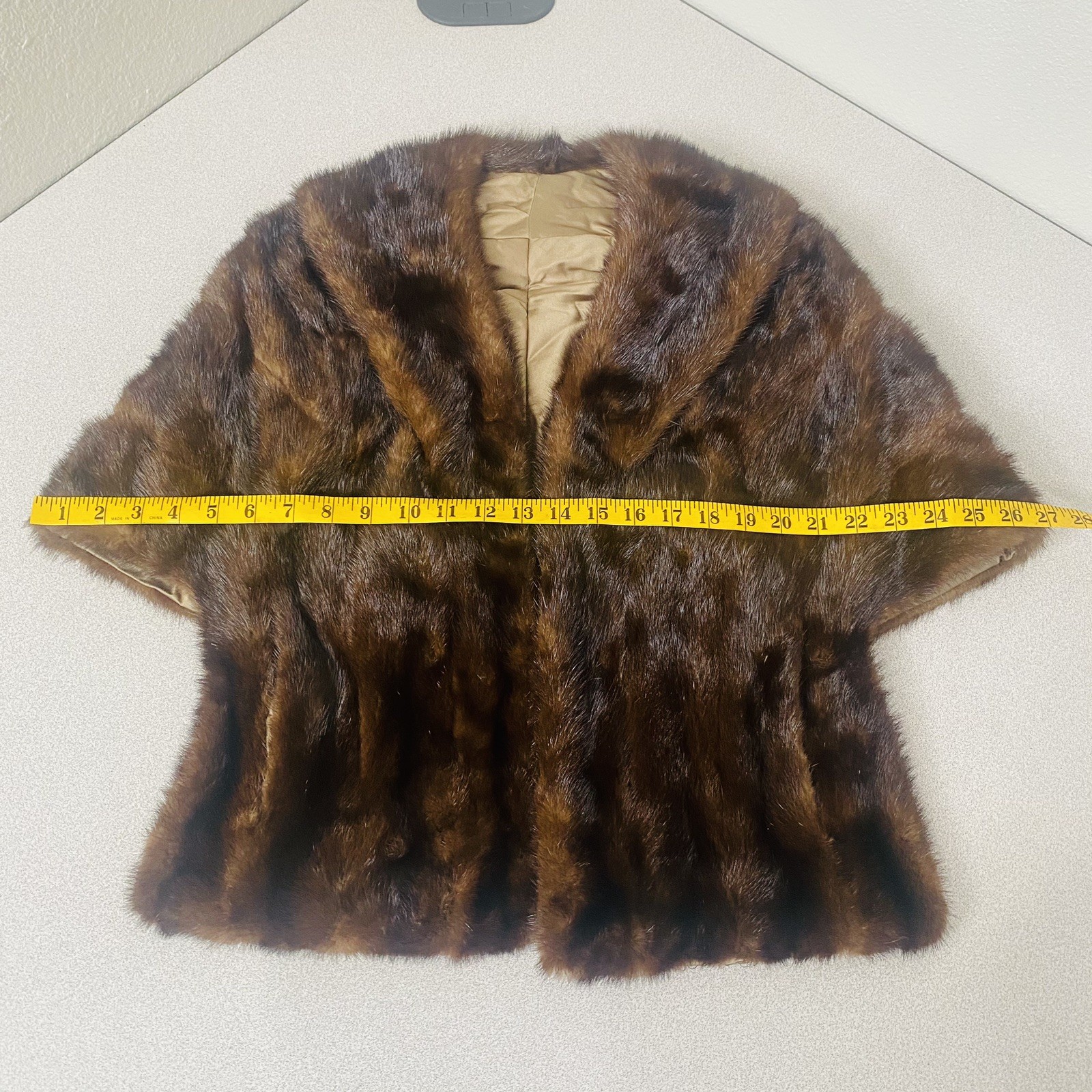 Vtg MINK Fur Stole Shawl Cape Capelet Mahogony Brown Couture Tails Pockets NICE