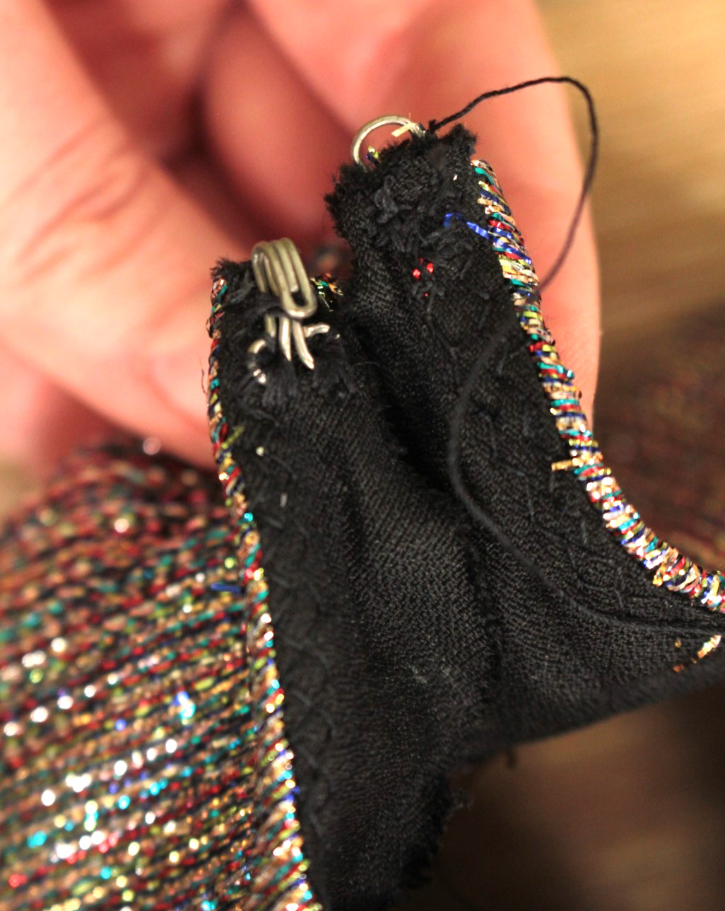 VTG Women’s 60s 4 Pc Tinsel Set / Outfit W/ Rainbow Dickie & Collar XS/S 1960s