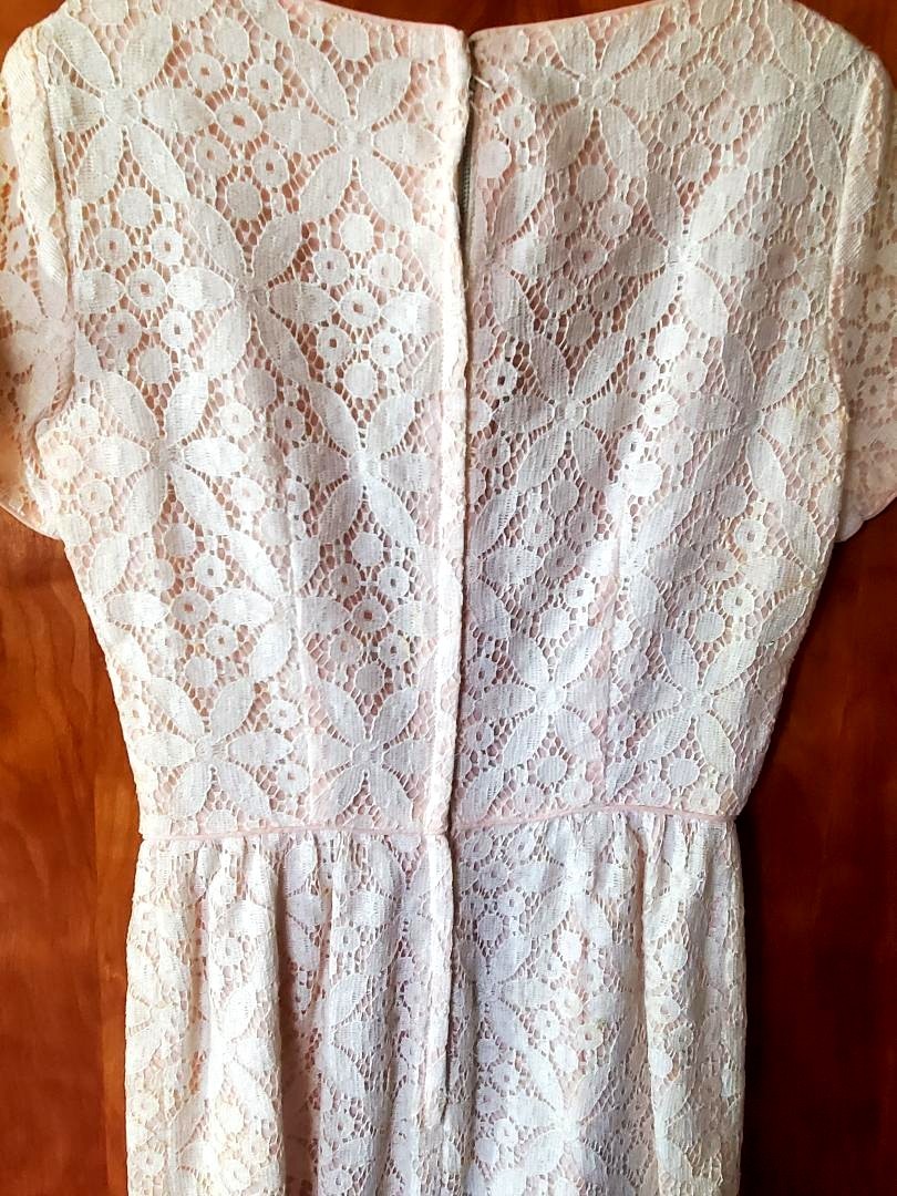 VINTAGE early 1960s special occasion dress, pink with lace overlay, Sz S