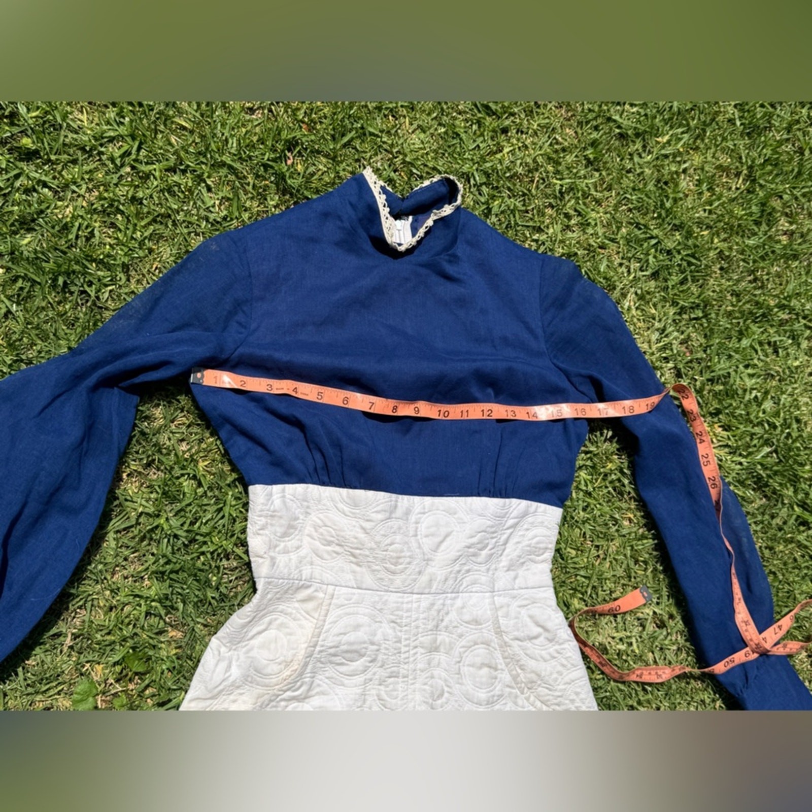 70s Vintage Long Sleeve Navy and Cream Dress