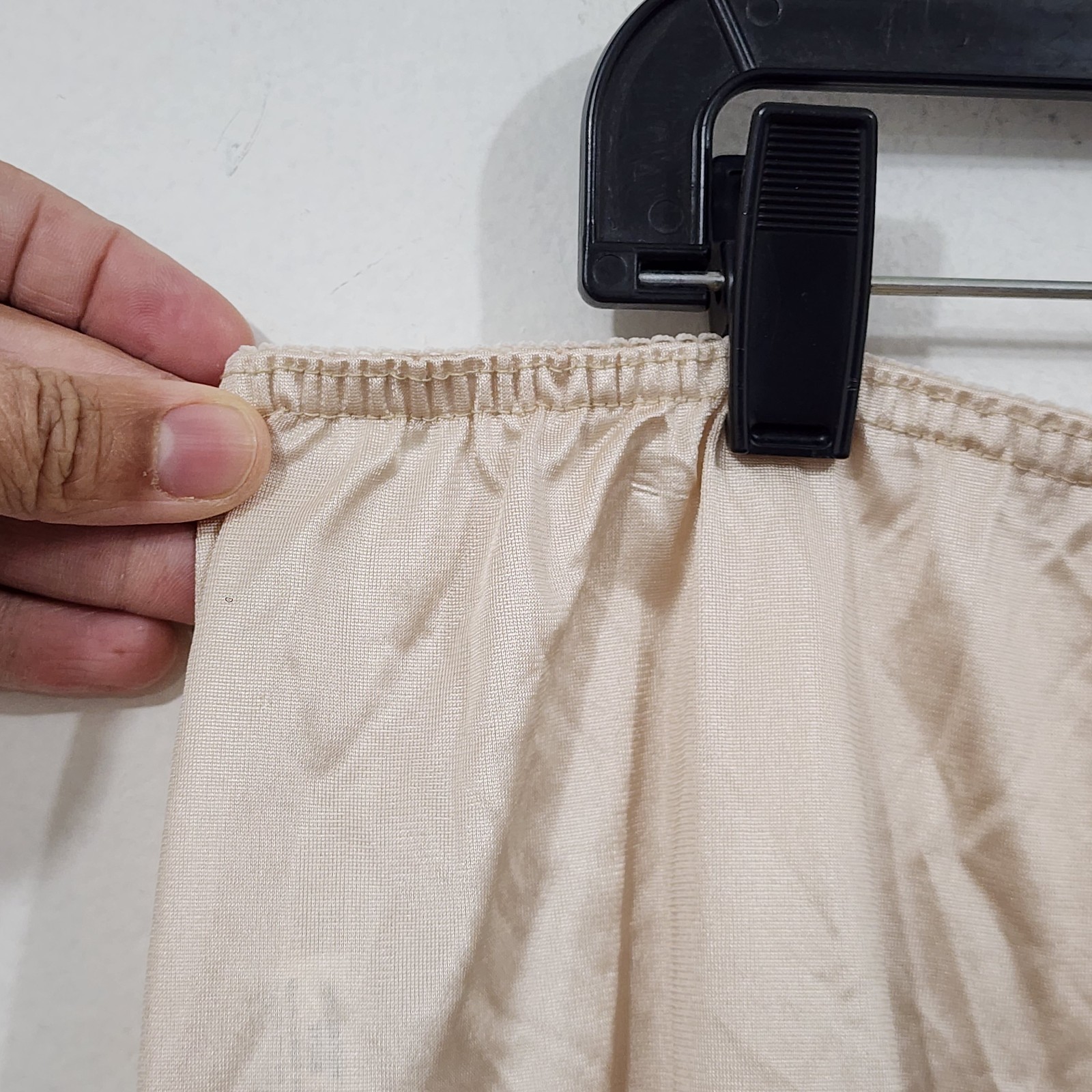 Vintage Beige Satin Nylon Lace Trim Knee-length Slip Skirt Elastic Plus 26/28W