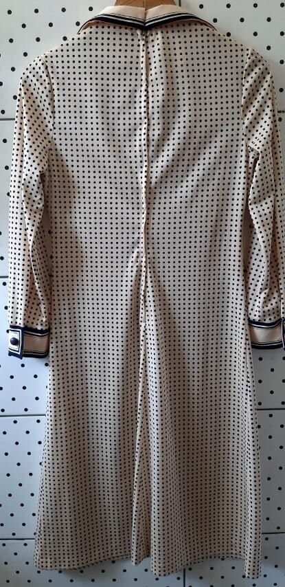 Vintage Designed by DAVISELLA Dress Maxi Beige with collar England UK-14 US-12