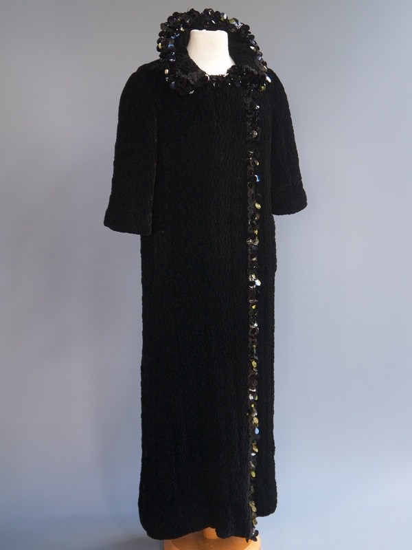 VTG 50s Black Silk Rayon Velvet 2p Set Dress Hand Quilted Pucker Opera Coat S