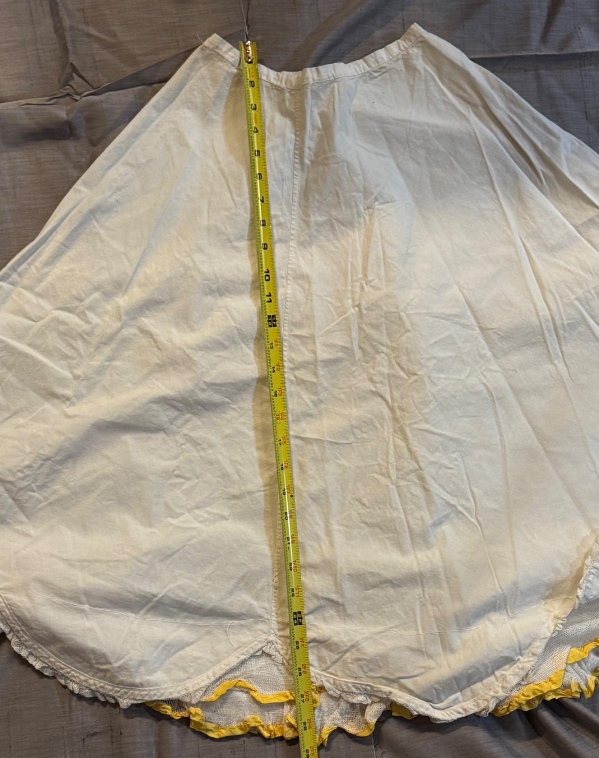 Antiq. FRENCH EDWARDIAN VICTORIAN WHITE COTTON PETTICOAT WITH LACE Trim Netted