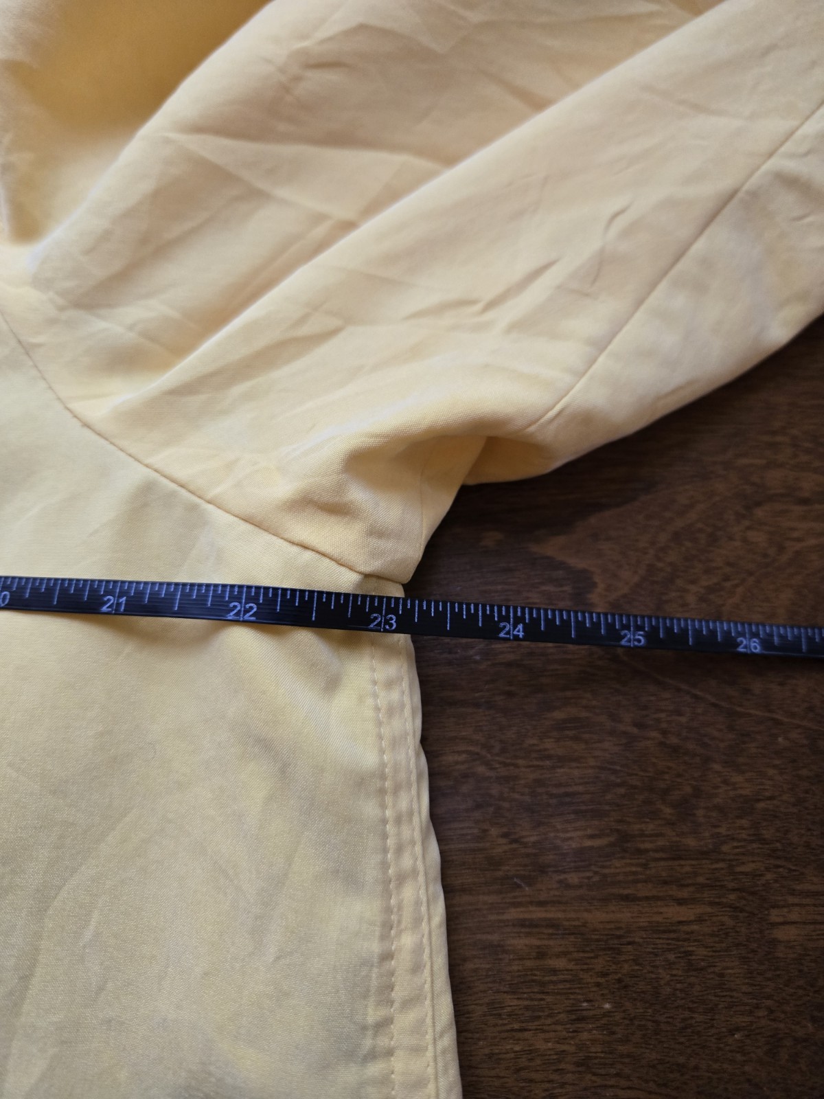 Vintage Burberry Women’s Yellow Small Trench Rain Coat Nova Check Burberry’s