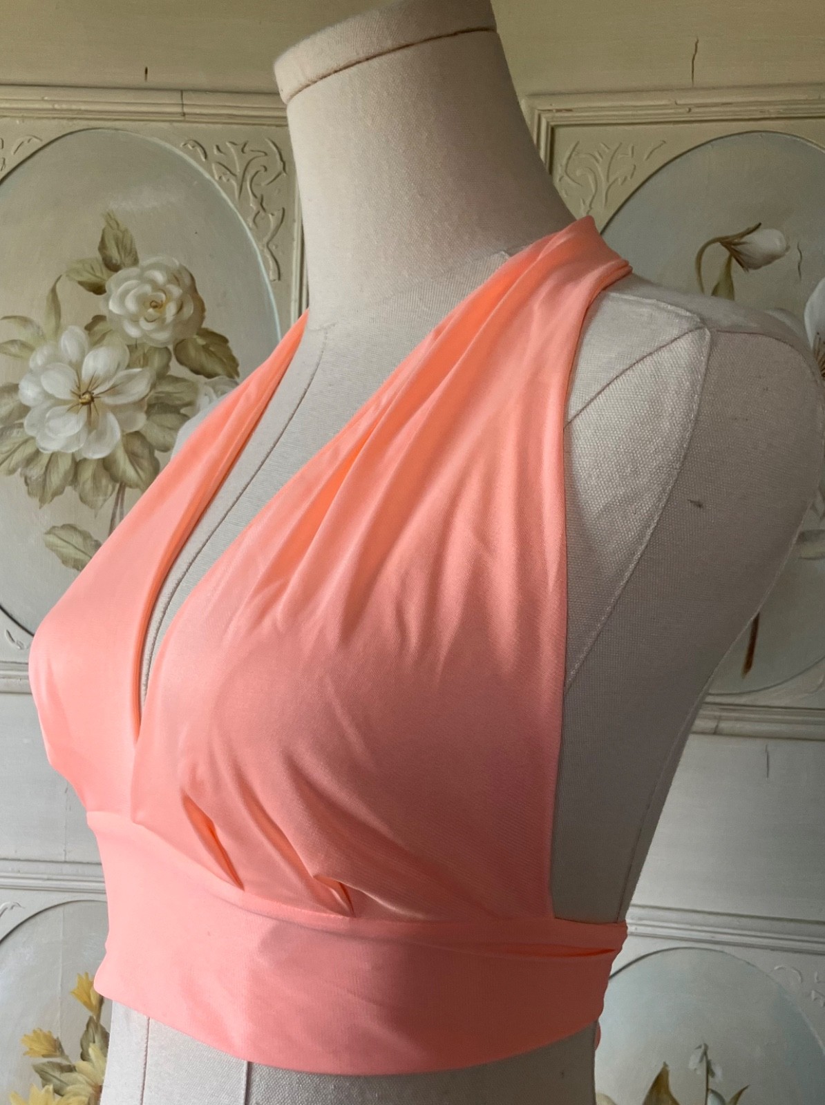 VTG 70s ORANGE SHERBET HALTER TIE TOP WRAP CROP NYLON KNIT UNION/USA-MADE EUC M