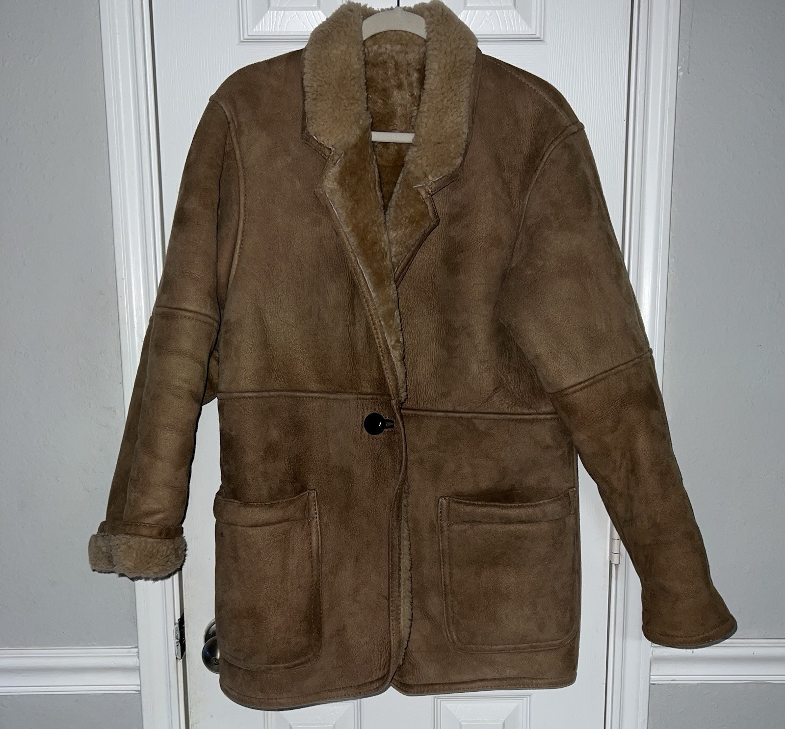 TIMELESS – Vintage 70s French Creek Shearling Coat – 100% Genuine Leather & Wool