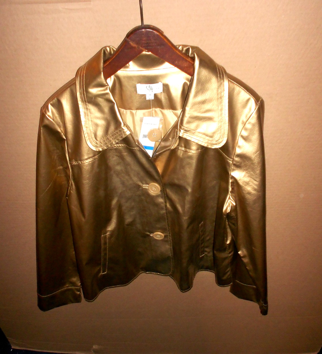 VINTAGE UNUSED SIZE XL LADIES SHINNY GOLD JACKET WITH TAGS BY STUDIO WORKS NEW!