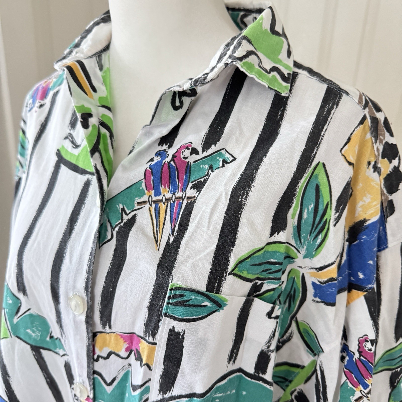 Vintage 80s Button Shirt Abstract Bright Colorful Art Tropical Animal Sz L Beach