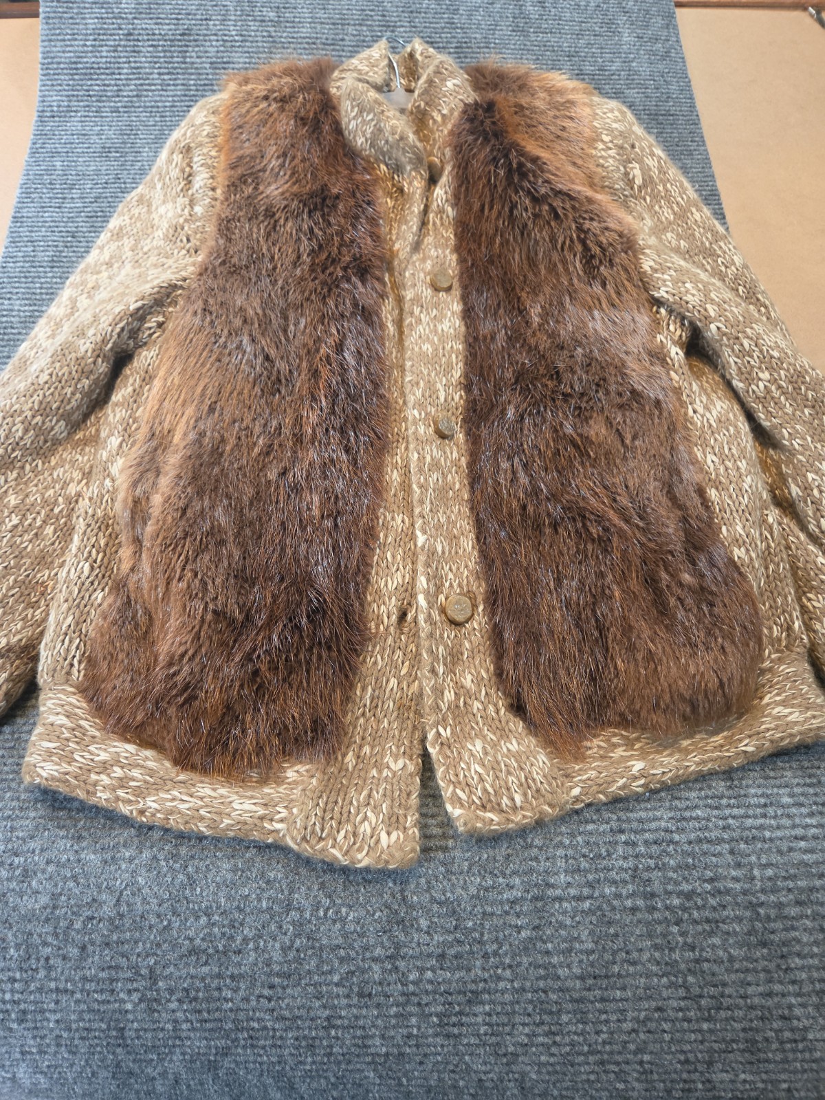 Vintage 70s Women’s Carmel Brown Fur Coat Mod Abstract Print Lining Sz M