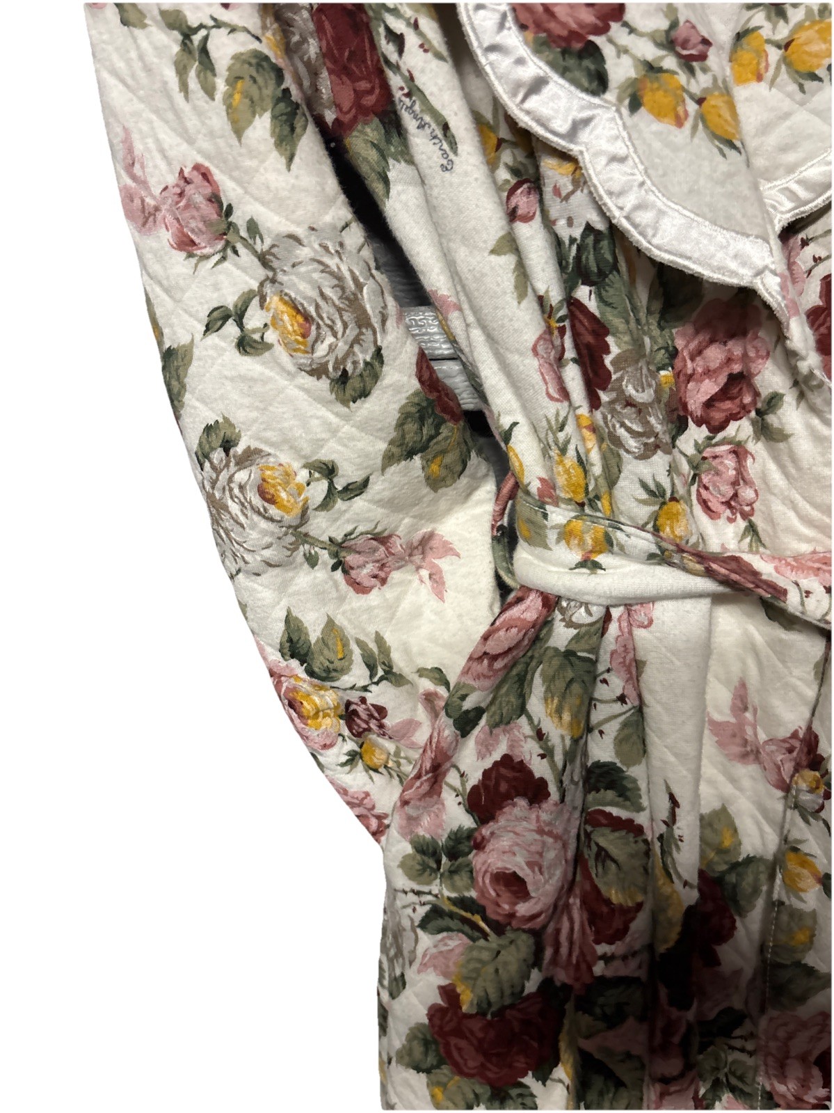 Vintage 80 EARTH ANGELS Floral Robe Roses Print A Scalloped Collar Size M