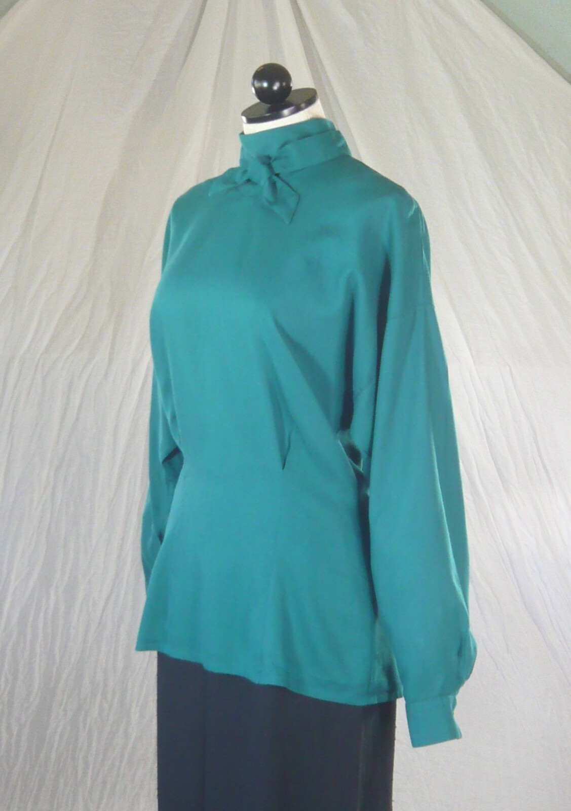 MONDI vintage 70s 80s teal BLOUSE serious German style points M