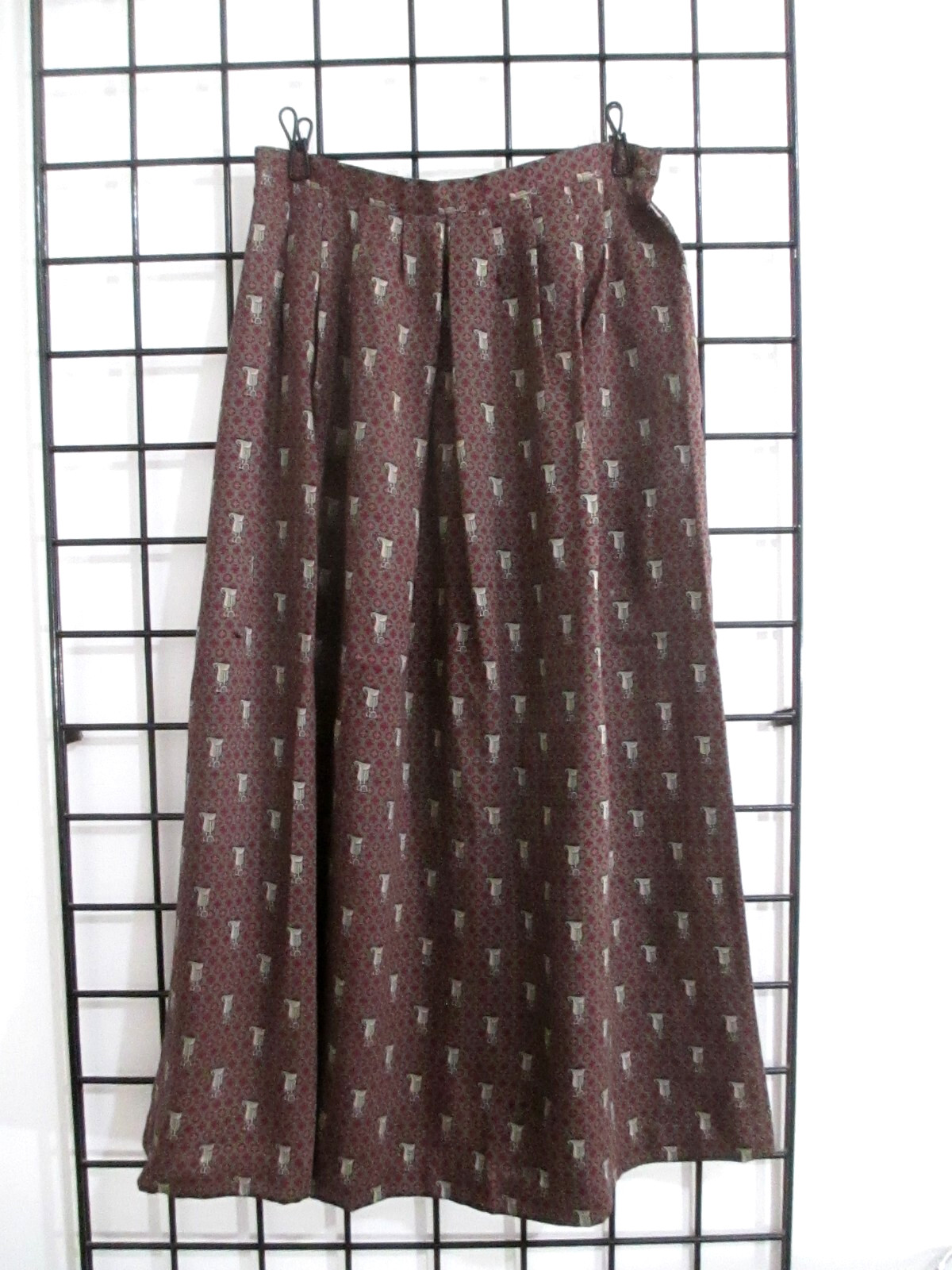 VINTAGE DONCASTER / USA MADE 🌸 4 / 6 / 26″ WAIST=EQUESTRIAN PLEATED MAXI SKIRT
