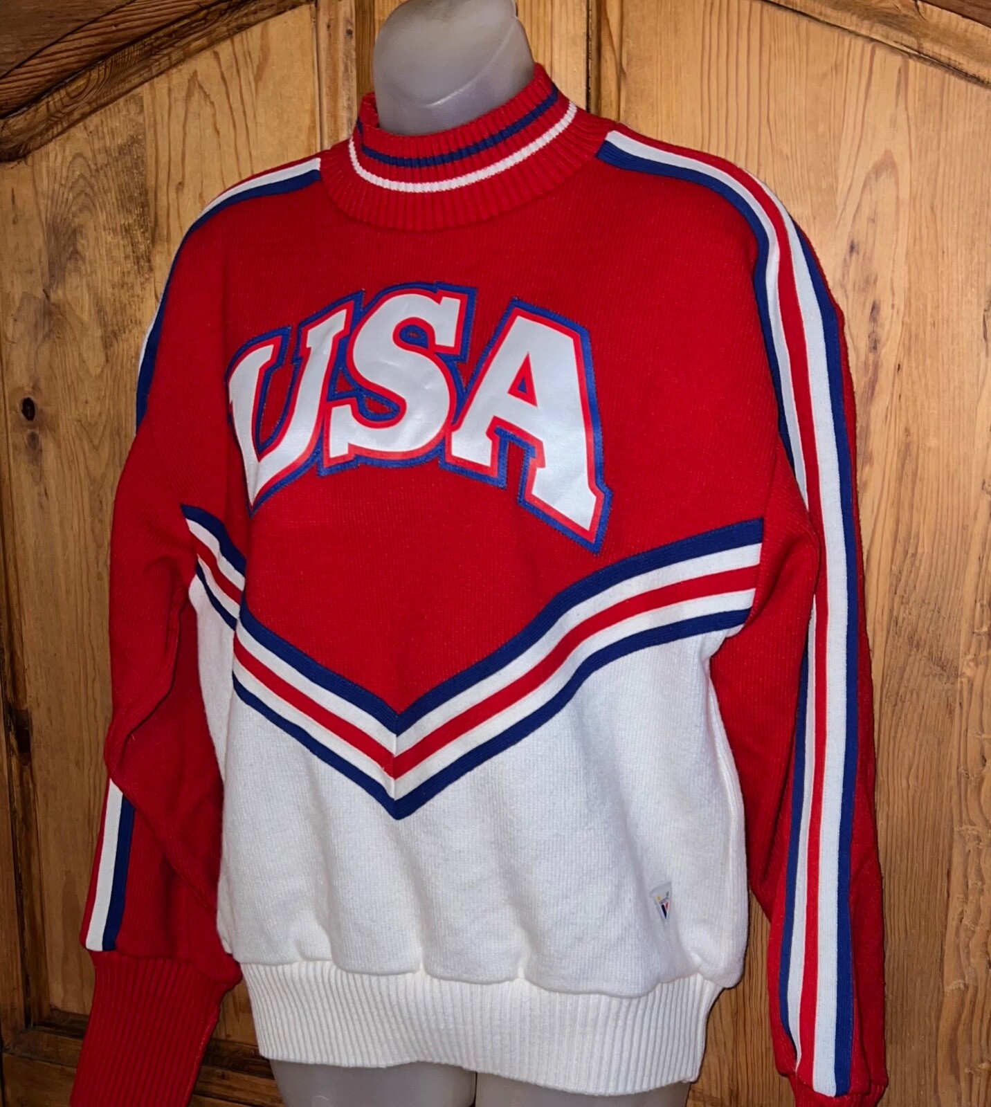 Rare Vintage VARSITY SPIRIT FASHIONS Red White Blue USA Logo Knit Sweater Sz 36