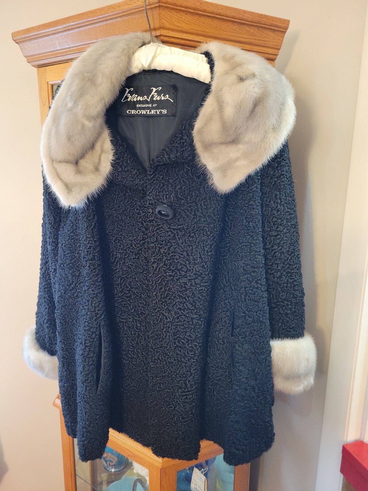 Vintage Rosendorf Evans Black Curly Persian Lamb Fur Coat READ DESCRIPTION