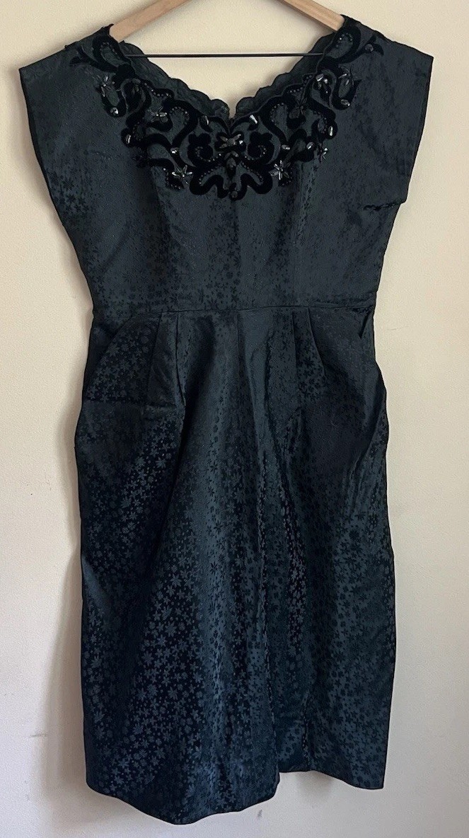 Dress Brocade Vintage 60s Cocktail Black Velvet Beaded Womens Size 10 12