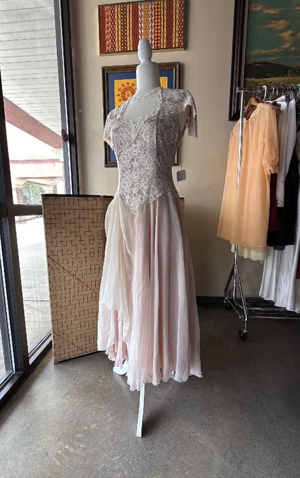 Susan Lane’s Country Elegance Bridal/Formal Dress Size 8 Blush Pink Vintage