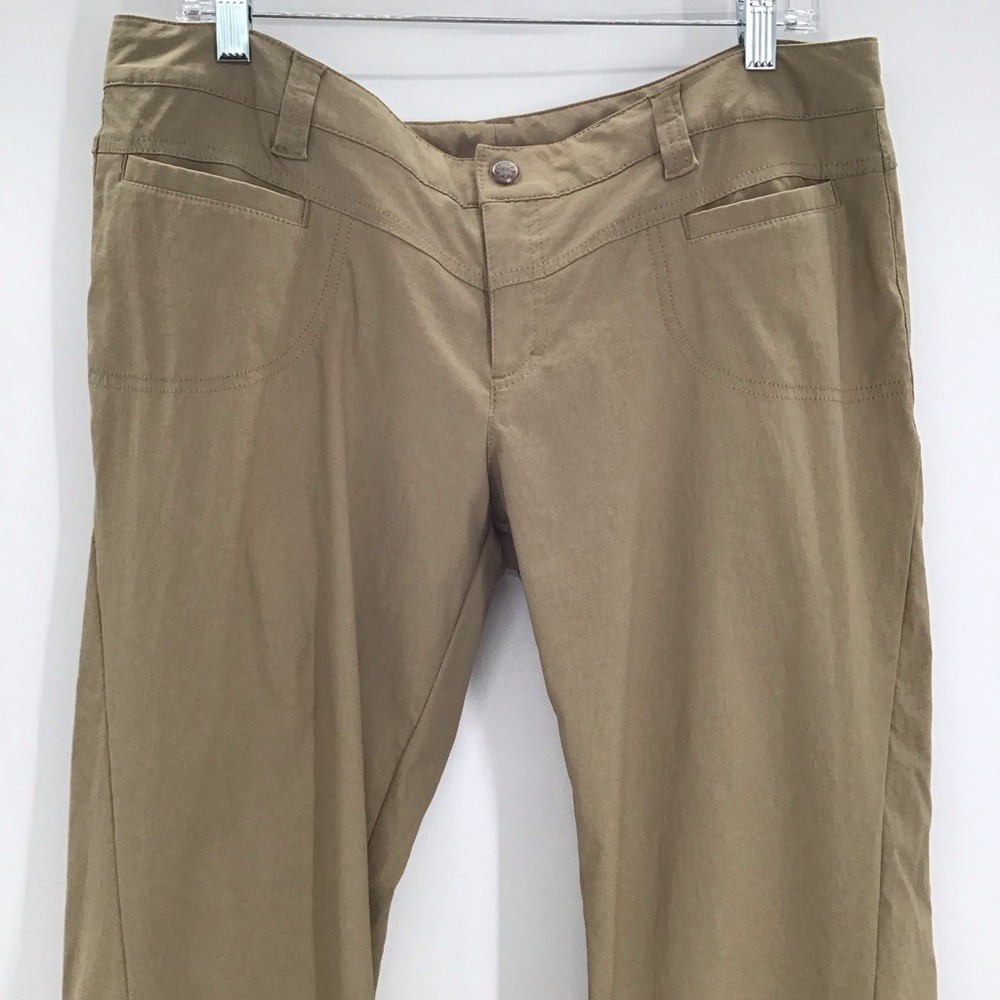 Athleta Women’s Nylon Cargo Pants Hiking Outdoor Casual Khaki Mid-Rise Size 14T