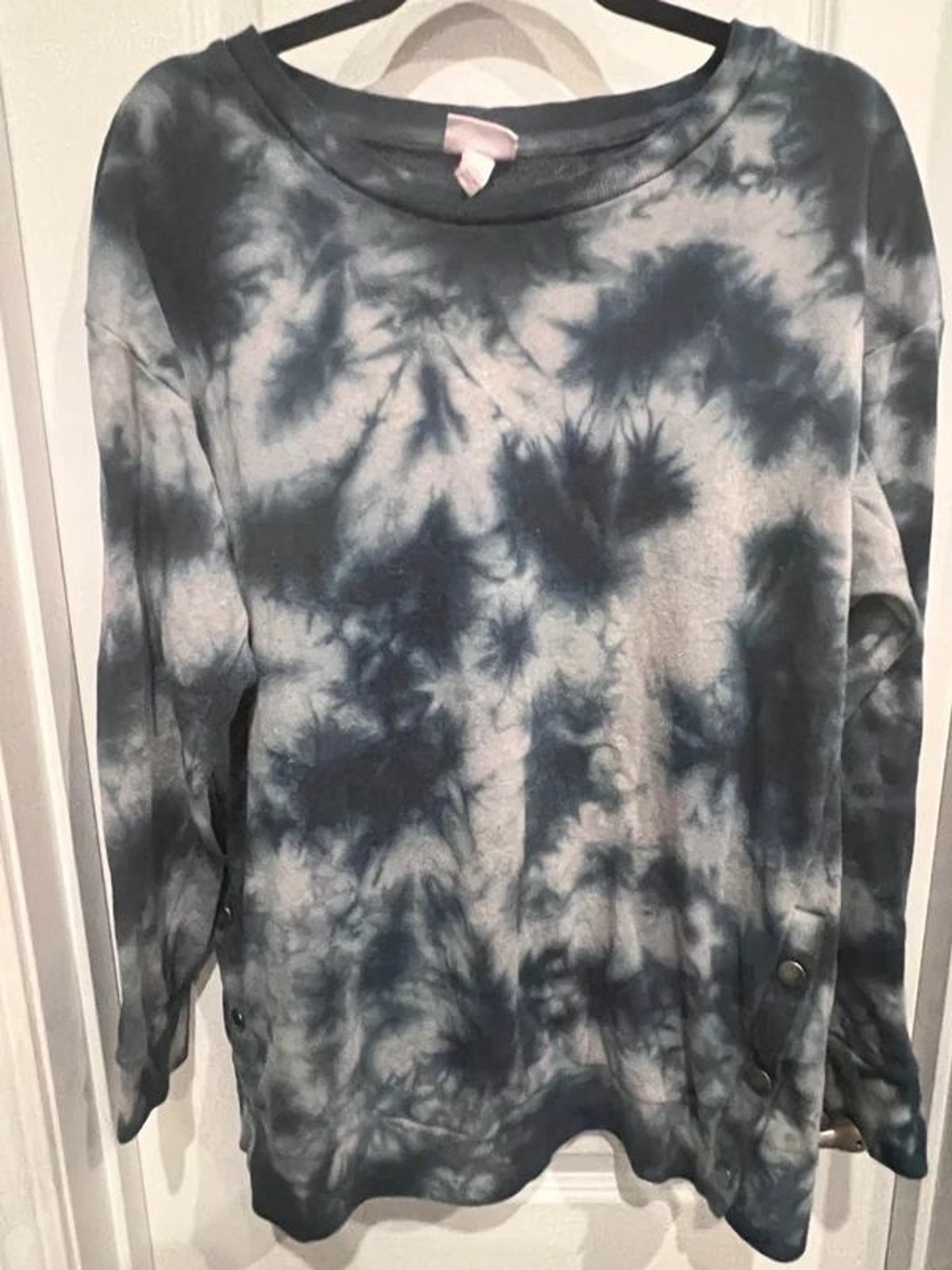 Isabel Maternity Tie-Dye Sweatshirt Size Medium